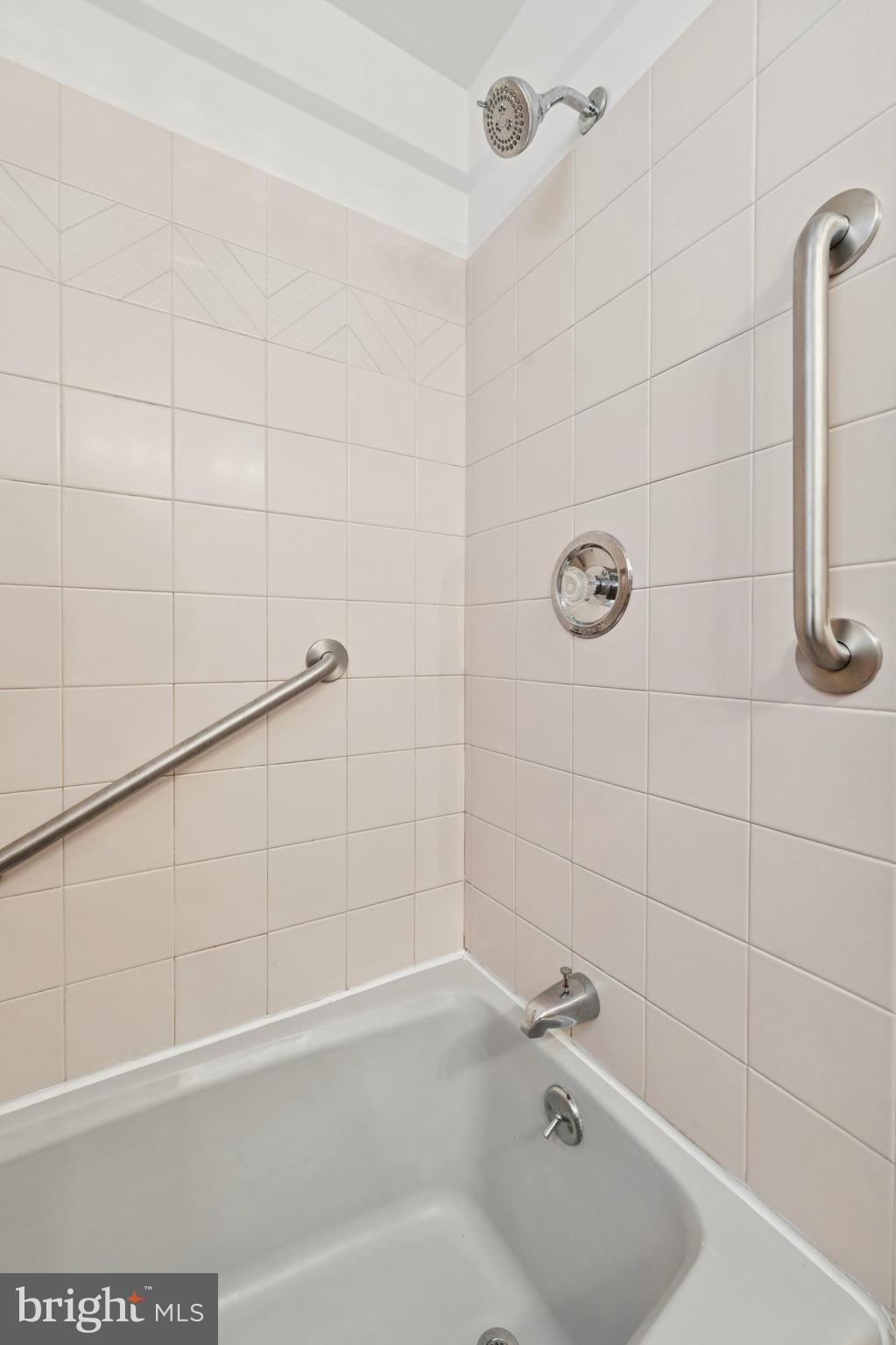 PASSYUNK SQUARE - Residential