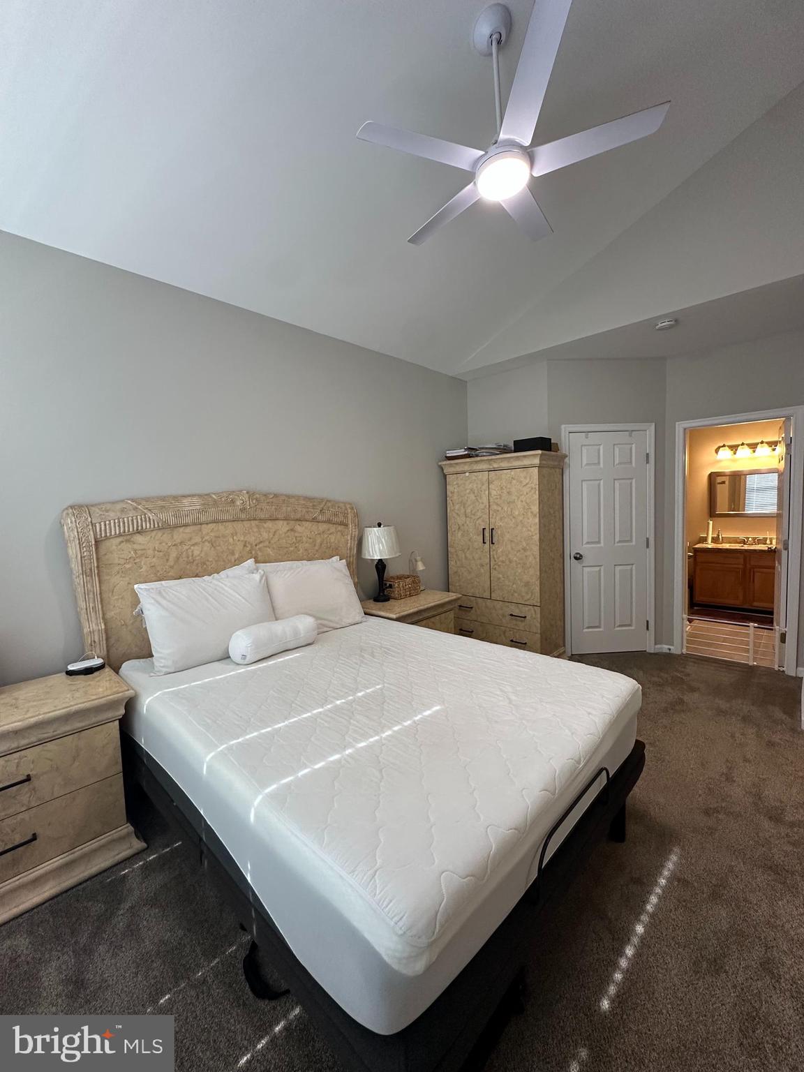 HAMPSHIRE HALL CONDO - Residential Lease