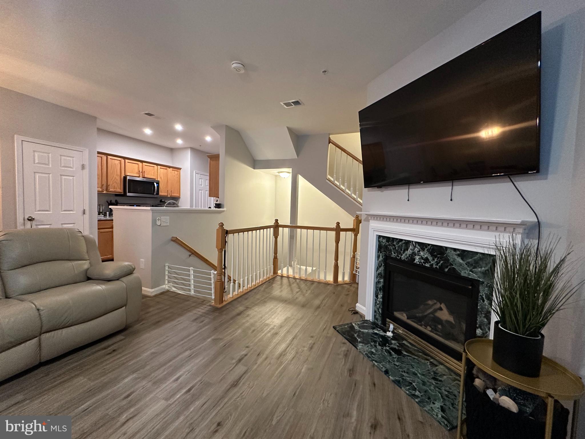 14417 HAMPSHIRE HALL COURT G-1009