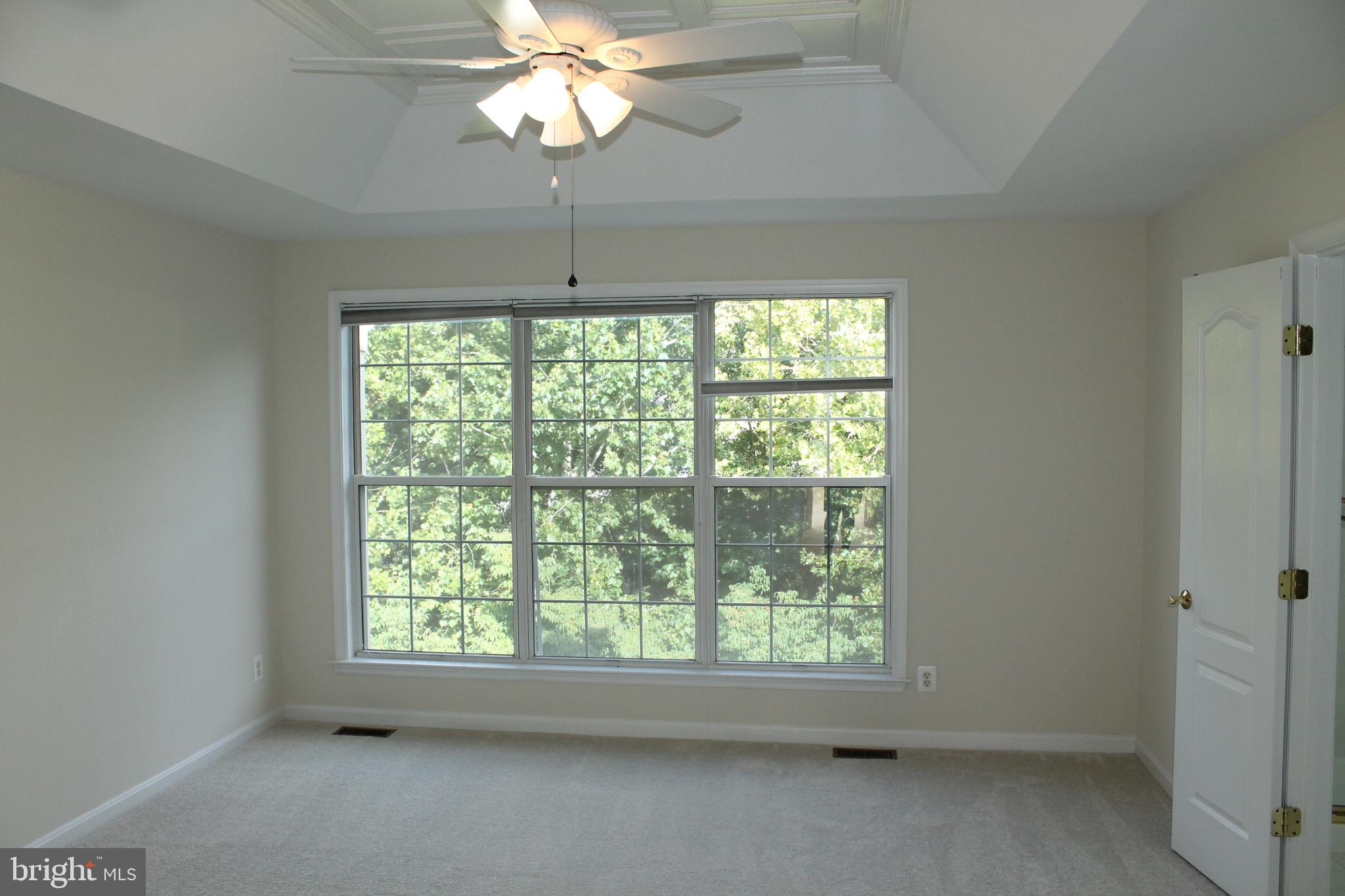 POTOMAC LAKES - Residential Lease