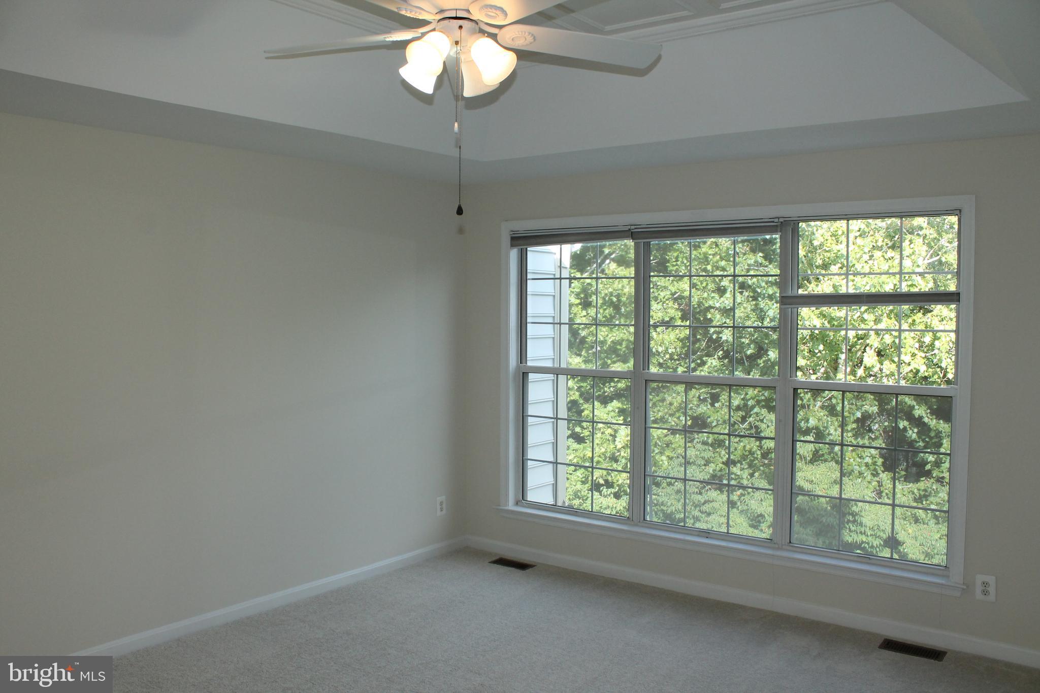 POTOMAC LAKES - Residential Lease