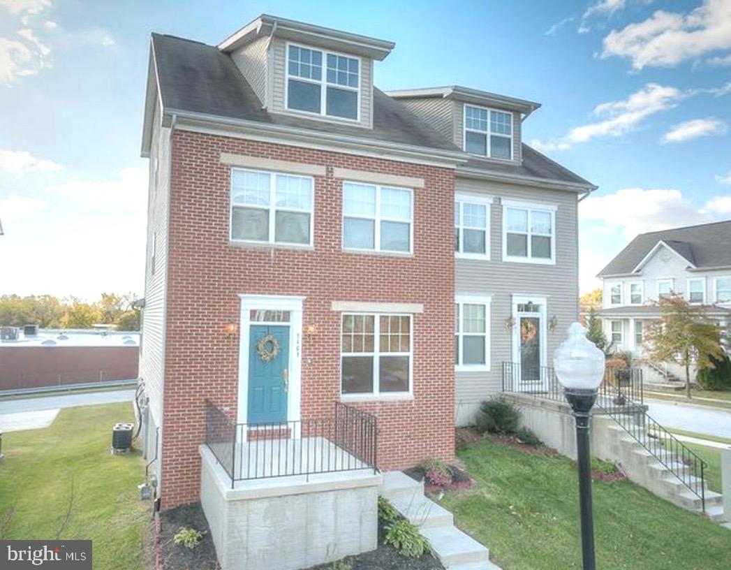 FRANKFORD ESTATES - Residential