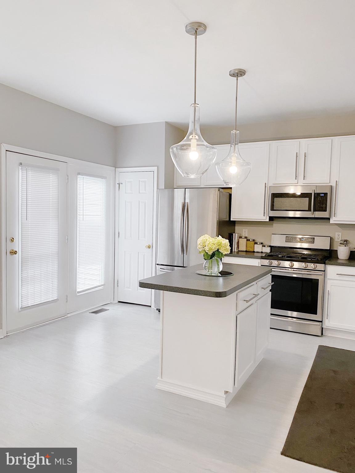 FRANKFORD ESTATES - Residential