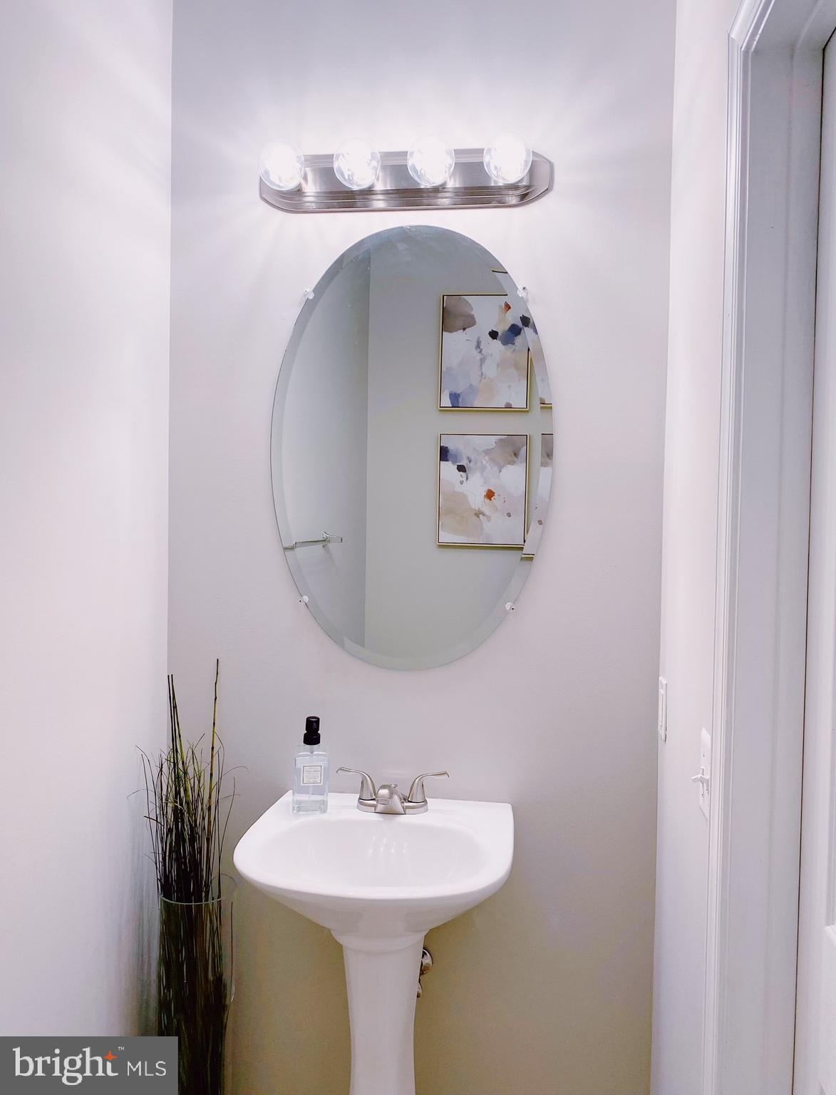 FRANKFORD ESTATES - Residential