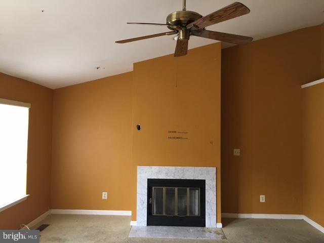 GLENSFORD CONDO - Residential