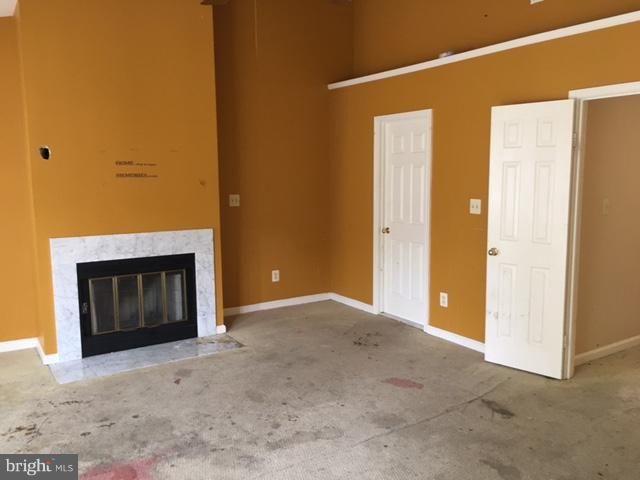 GLENSFORD CONDO - Residential