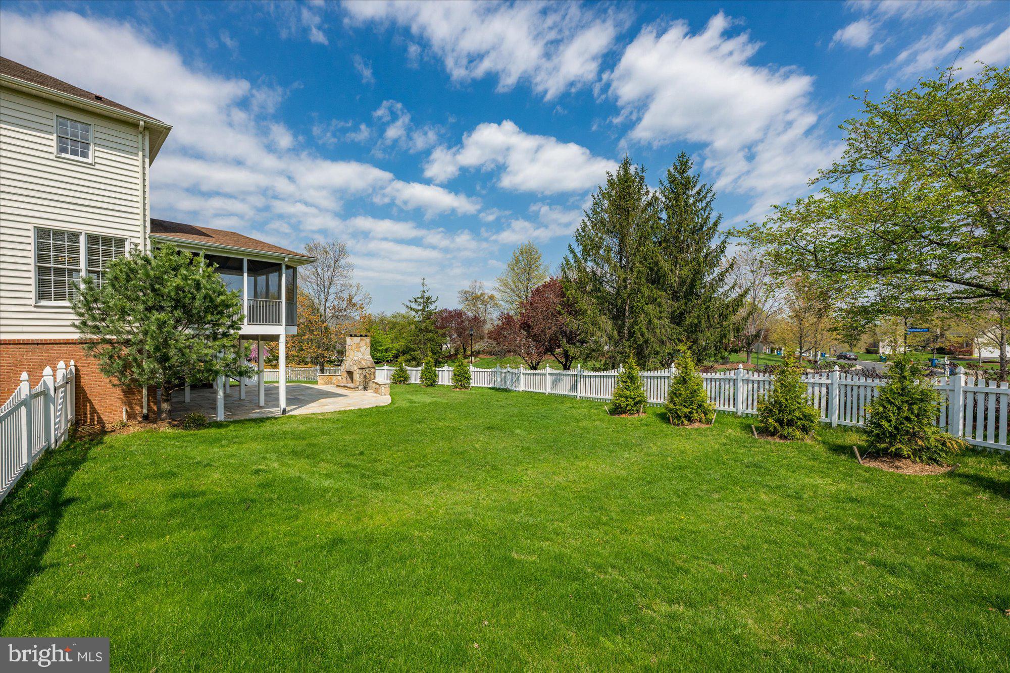 BELMONT COUNTRY CLUB - Residential