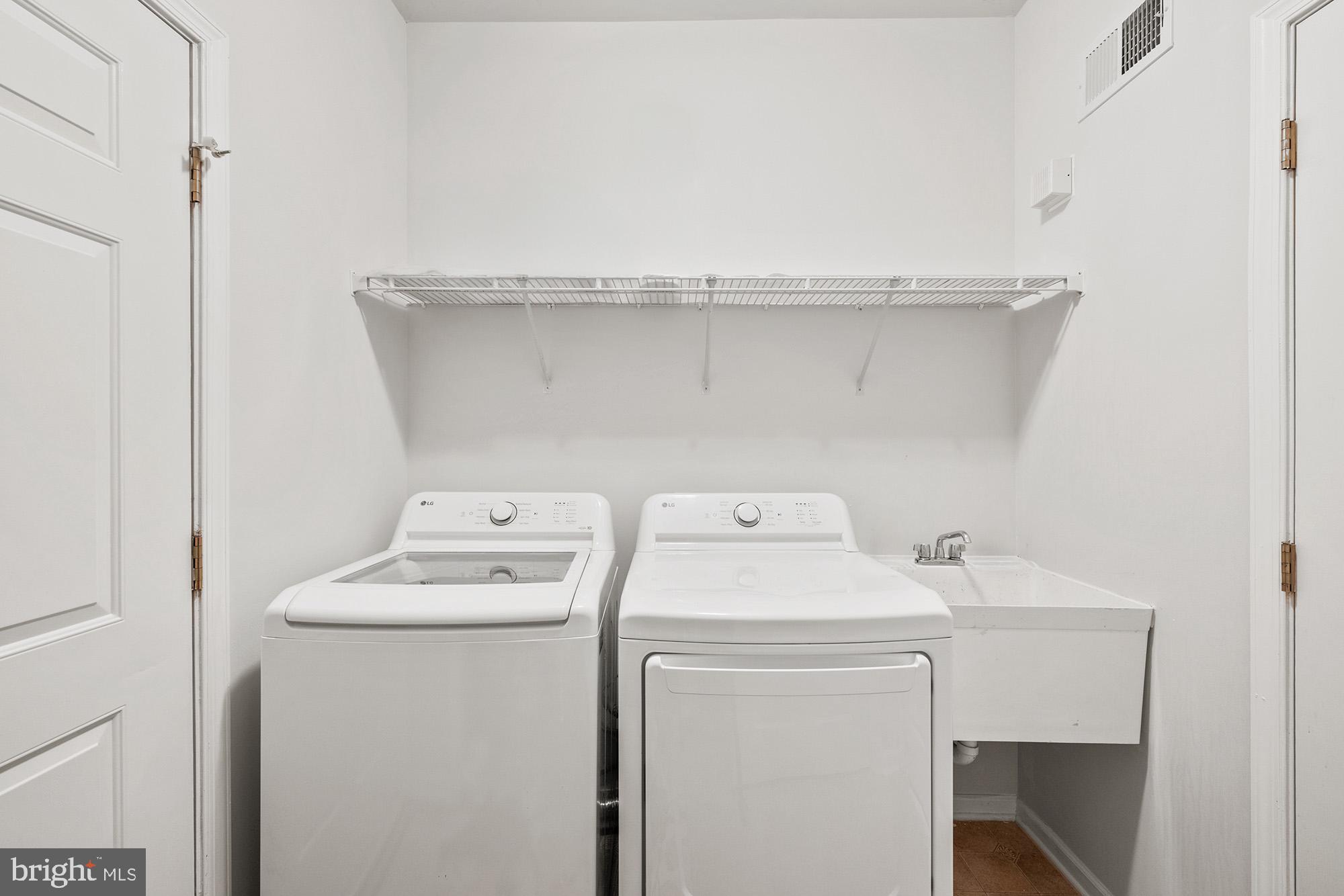 BELMONT COUNTRY CLUB - Residential