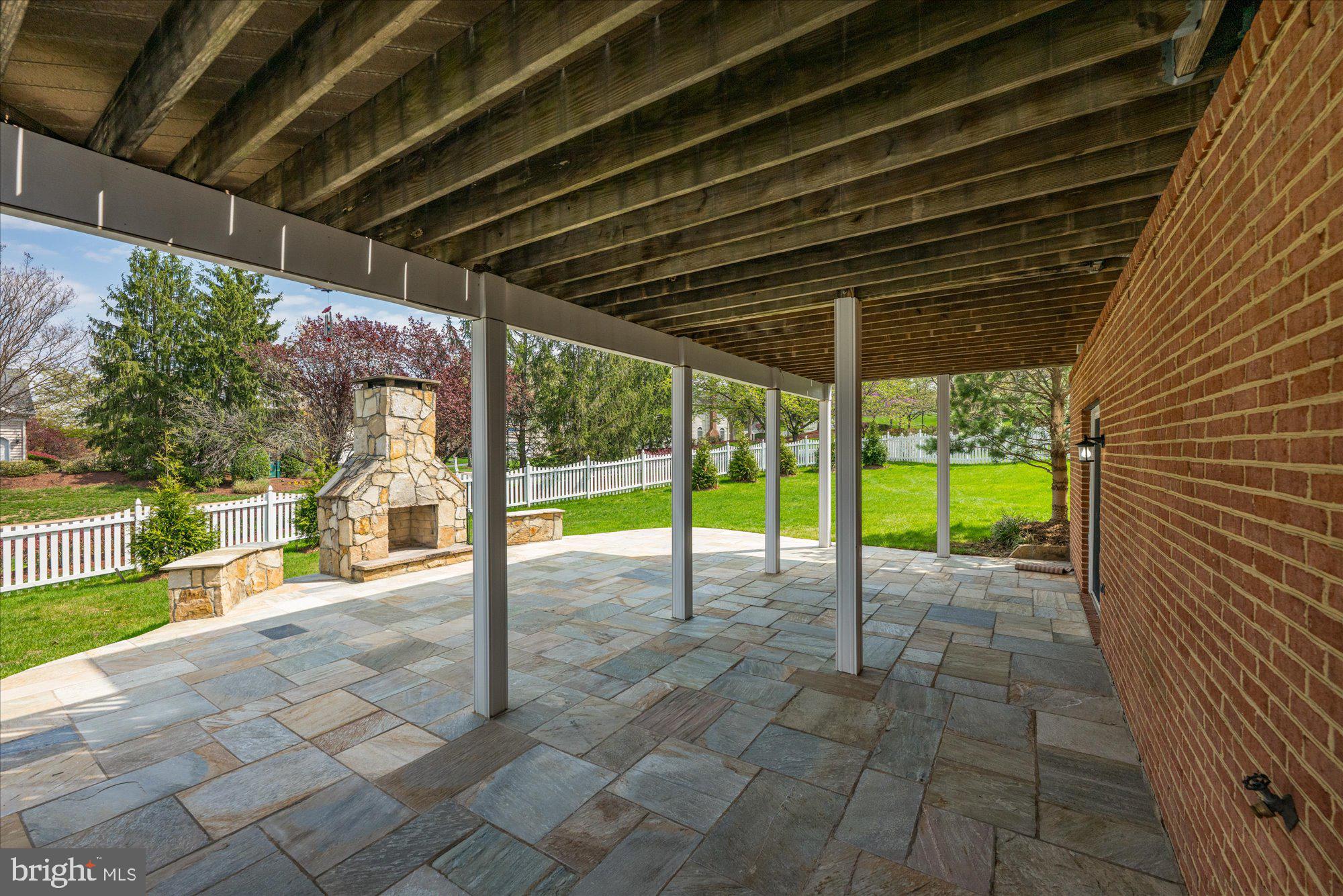 BELMONT COUNTRY CLUB - Residential