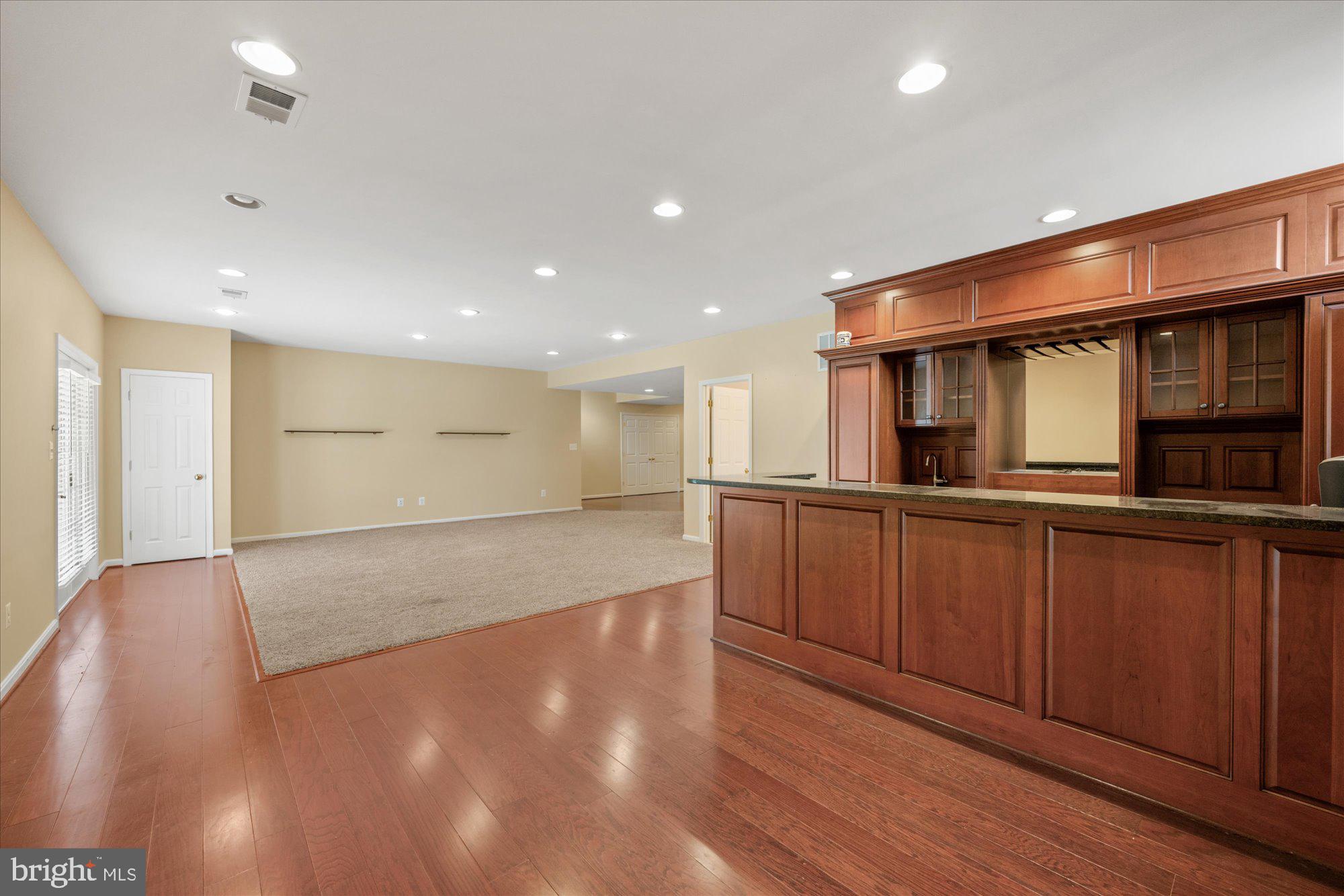 BELMONT COUNTRY CLUB - Residential