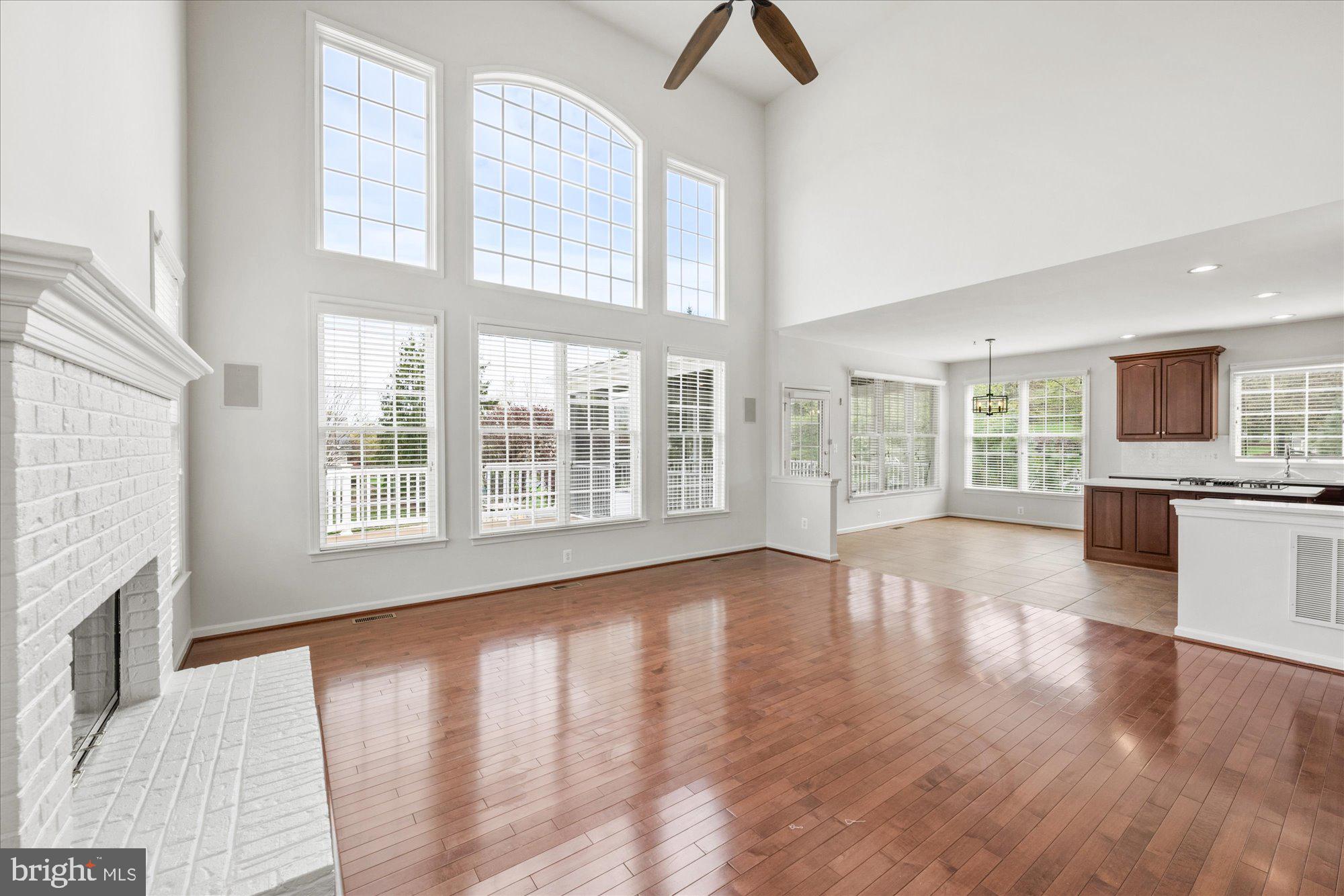 BELMONT COUNTRY CLUB - Residential