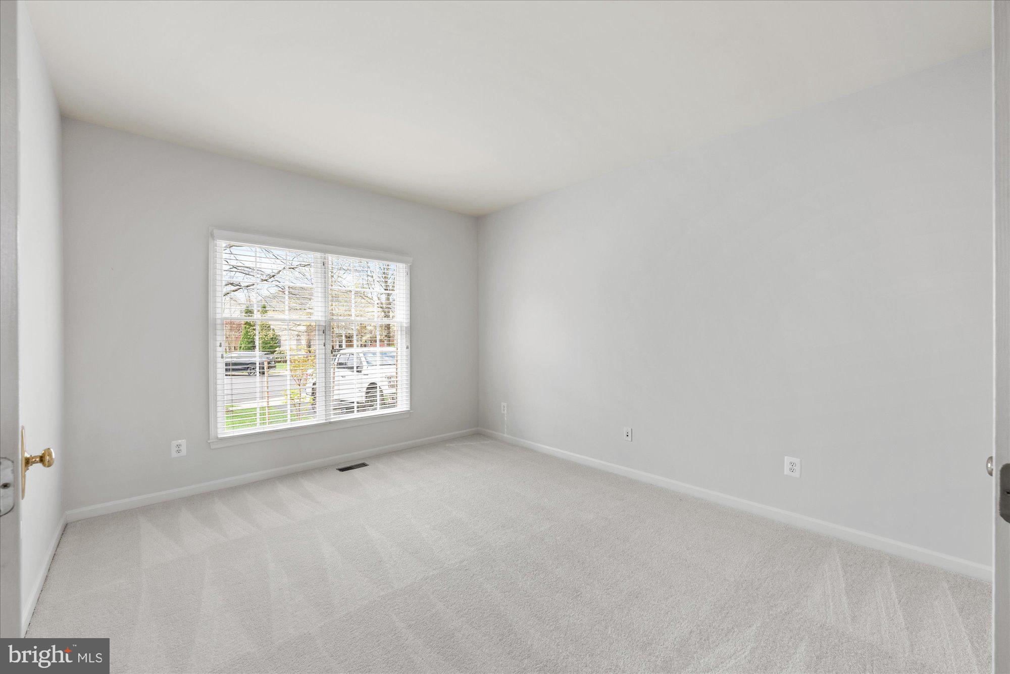 BELMONT COUNTRY CLUB - Residential