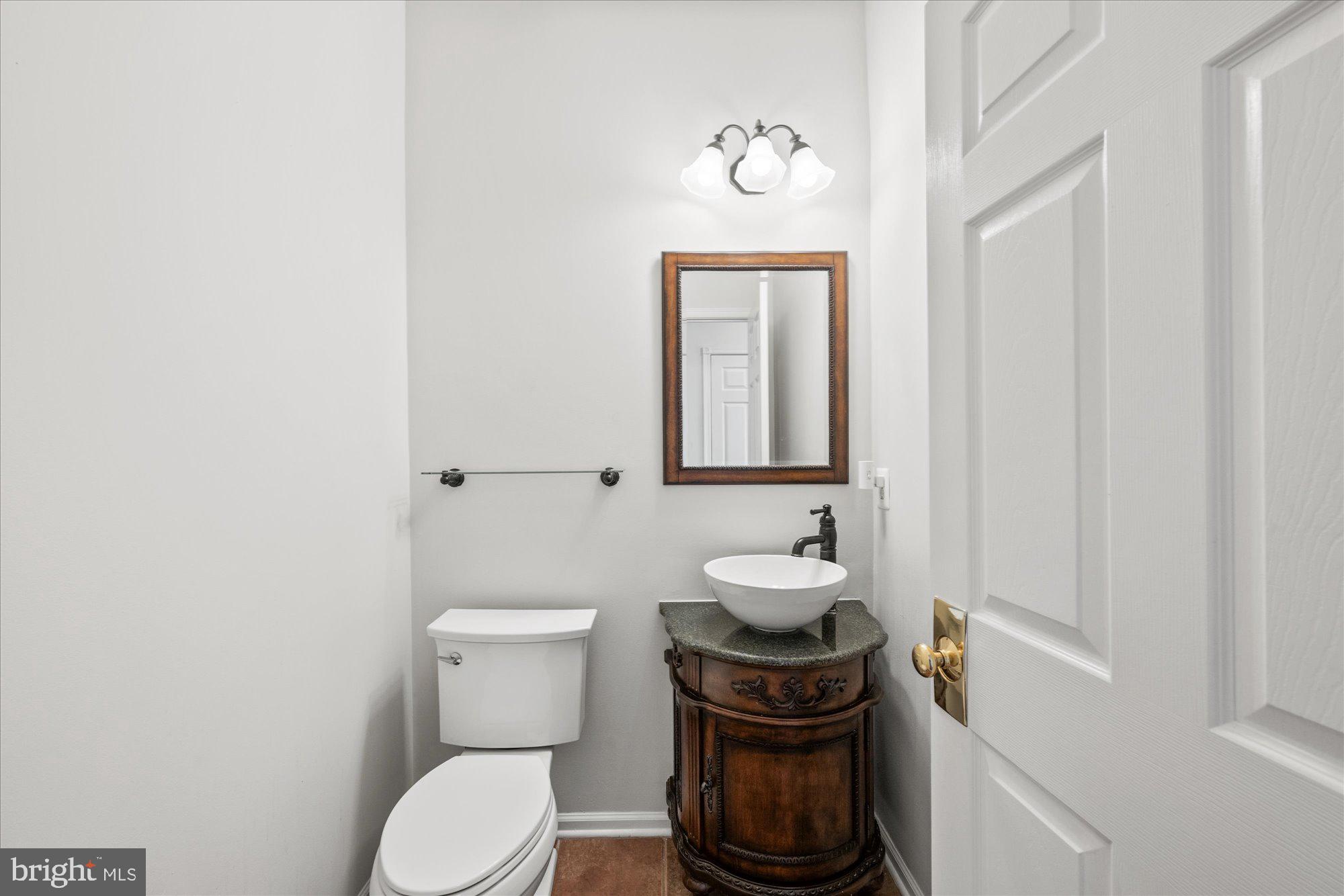 BELMONT COUNTRY CLUB - Residential