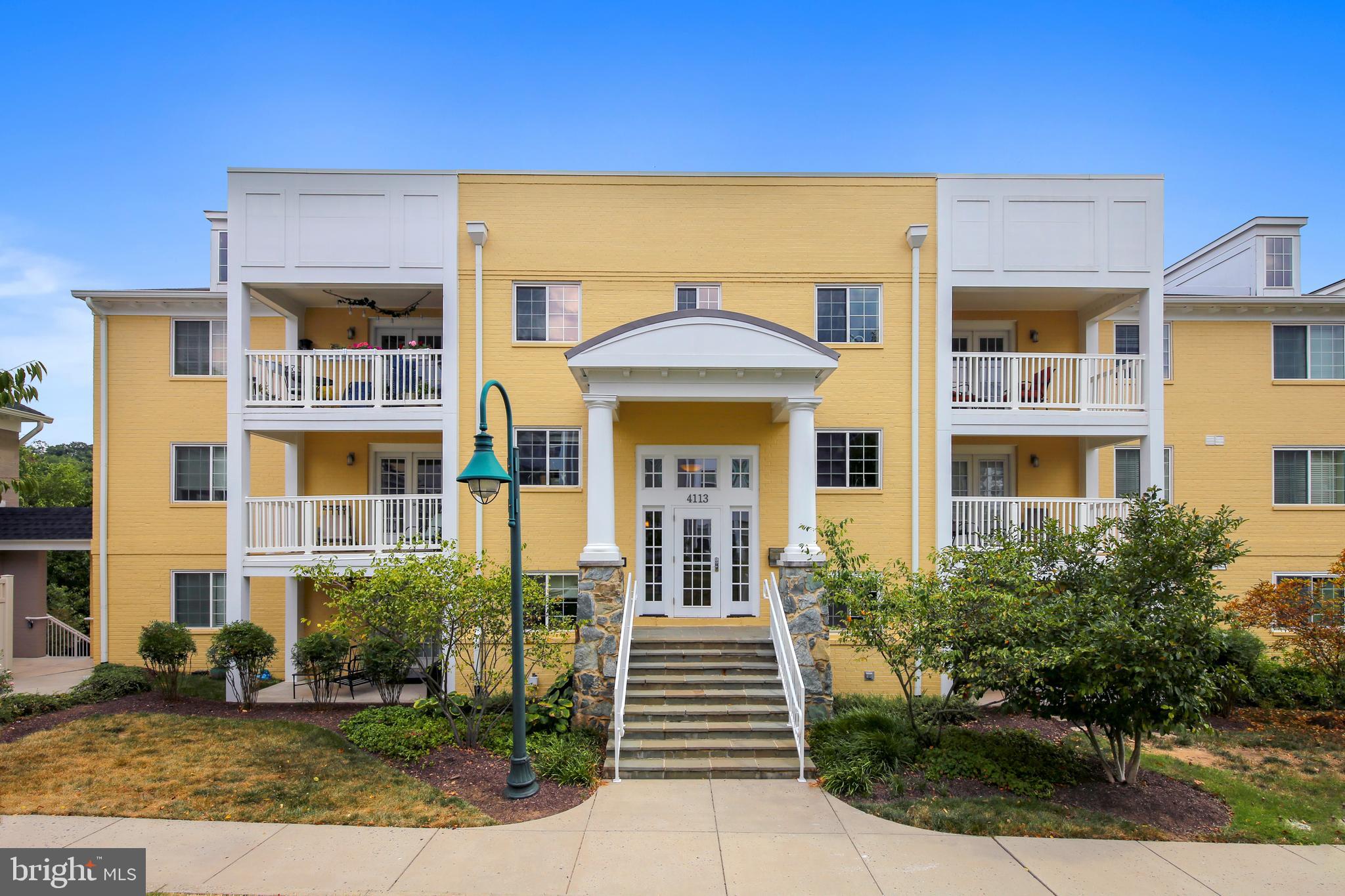 4113 S FOUR MILE RUN DRIVE 302