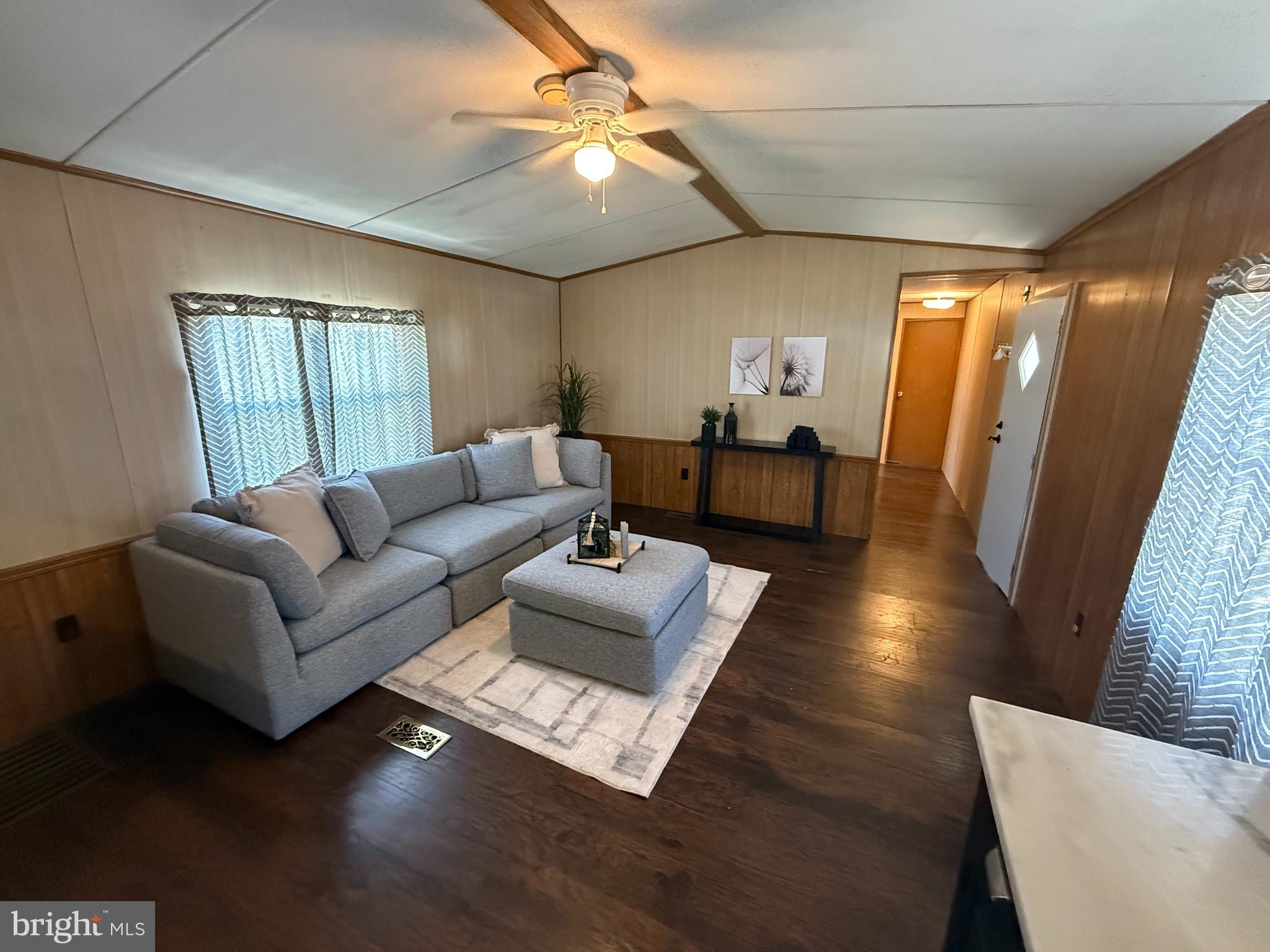 HARBORTON PLACE - Residential