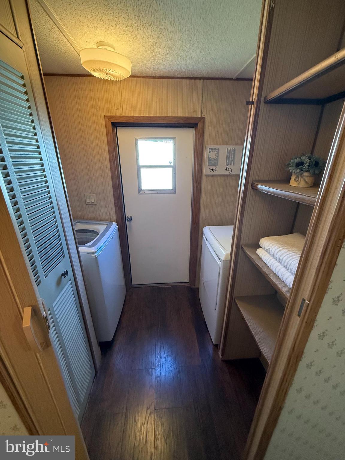 HARBORTON PLACE - Residential