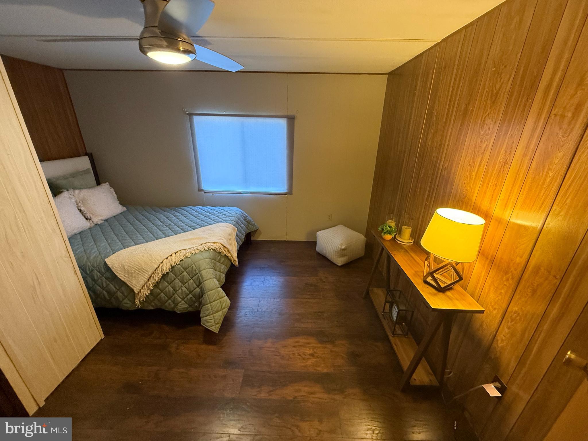 HARBORTON PLACE - Residential