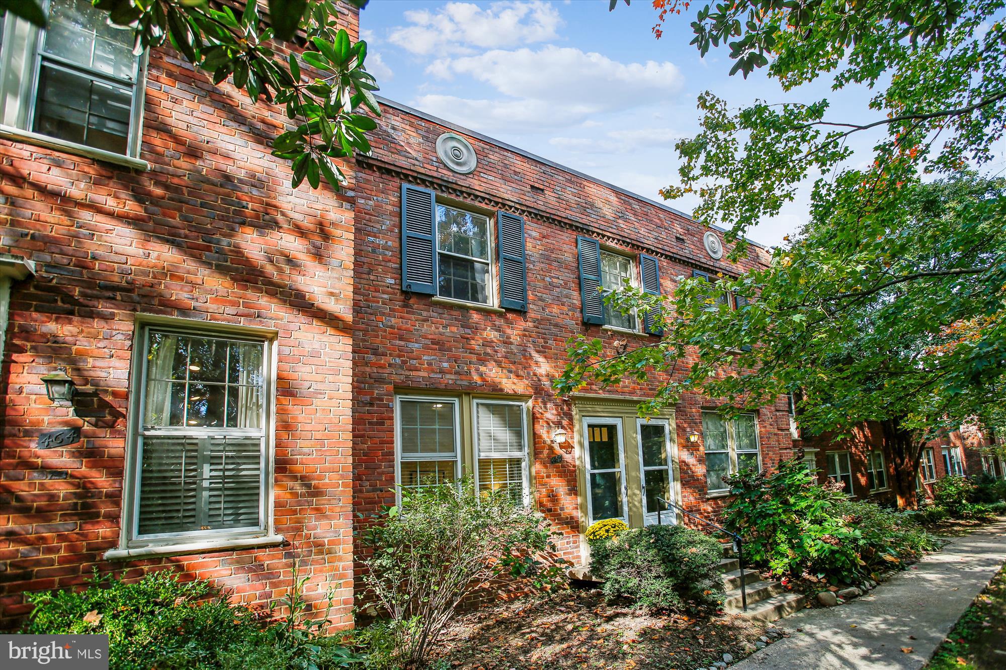 1415 S EDGEWOOD STREET 463