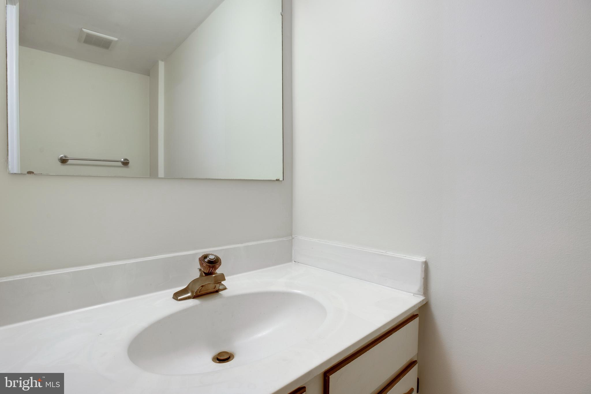 WOODSIDE - Residential