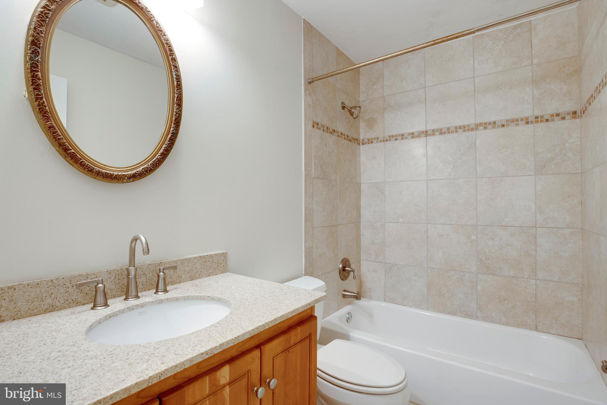 WOODSIDE - Residential