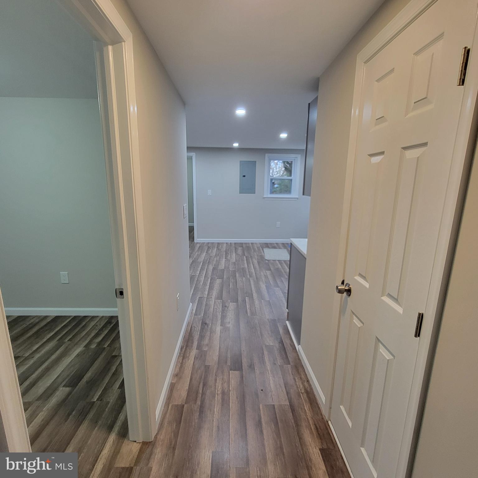 LONGVIEW BEACH CLUB - Residential