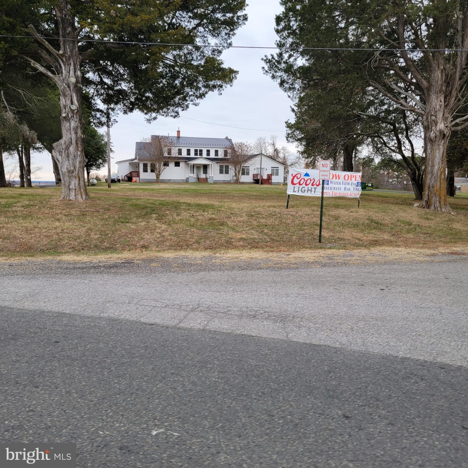 LONGVIEW BEACH CLUB - Residential