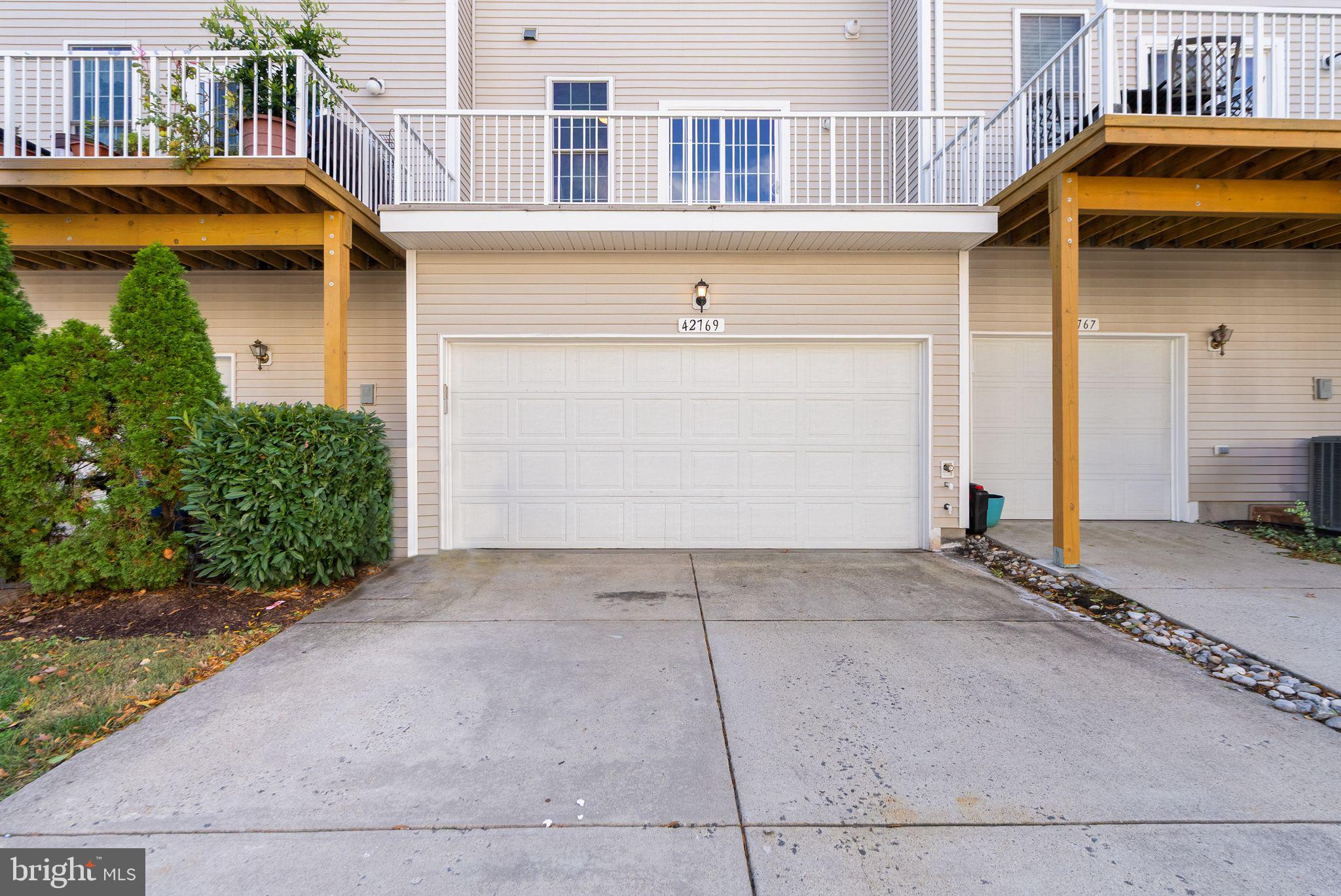 AMBERLEA AT SOUTH RIDING - Residential