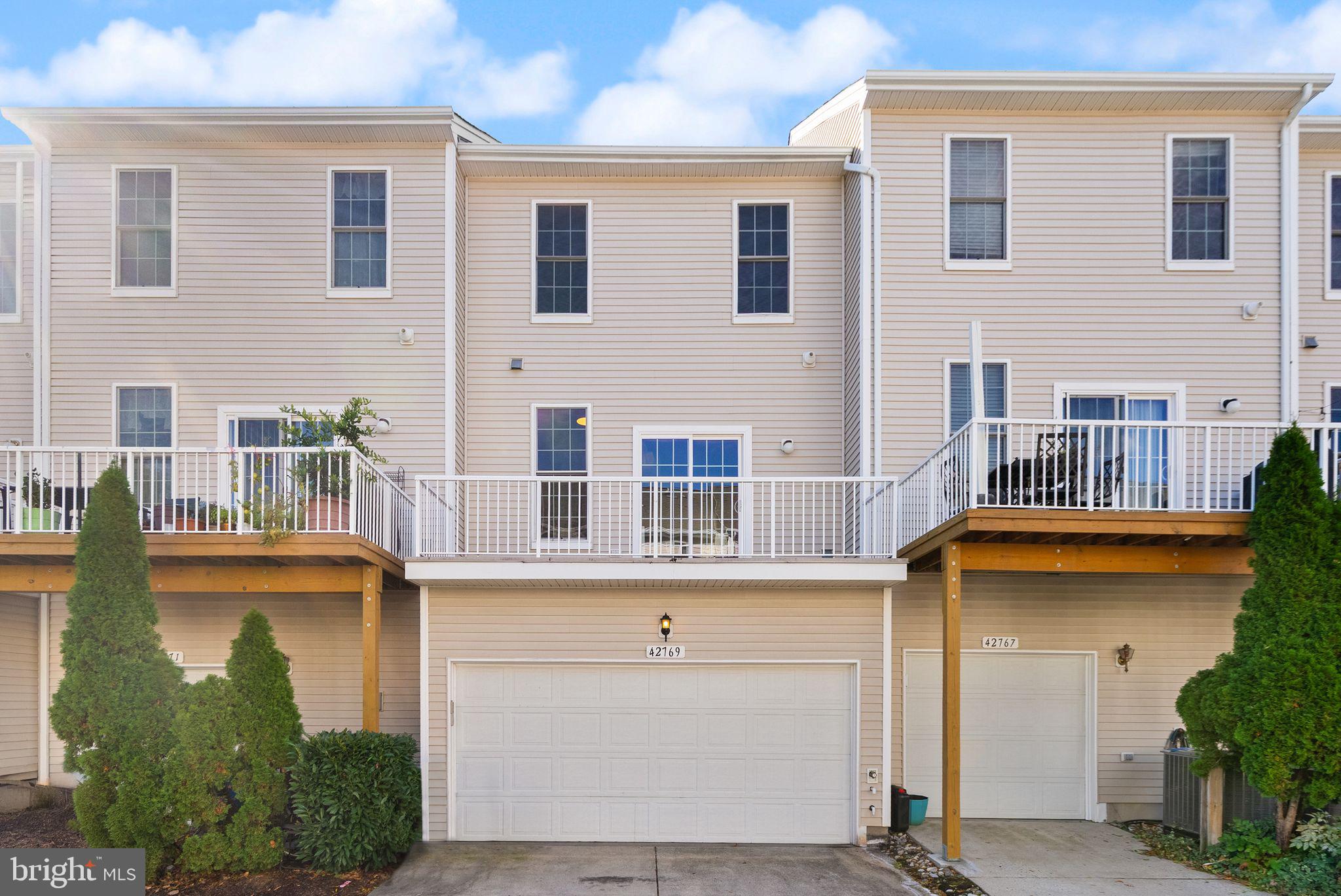 AMBERLEA AT SOUTH RIDING - Residential