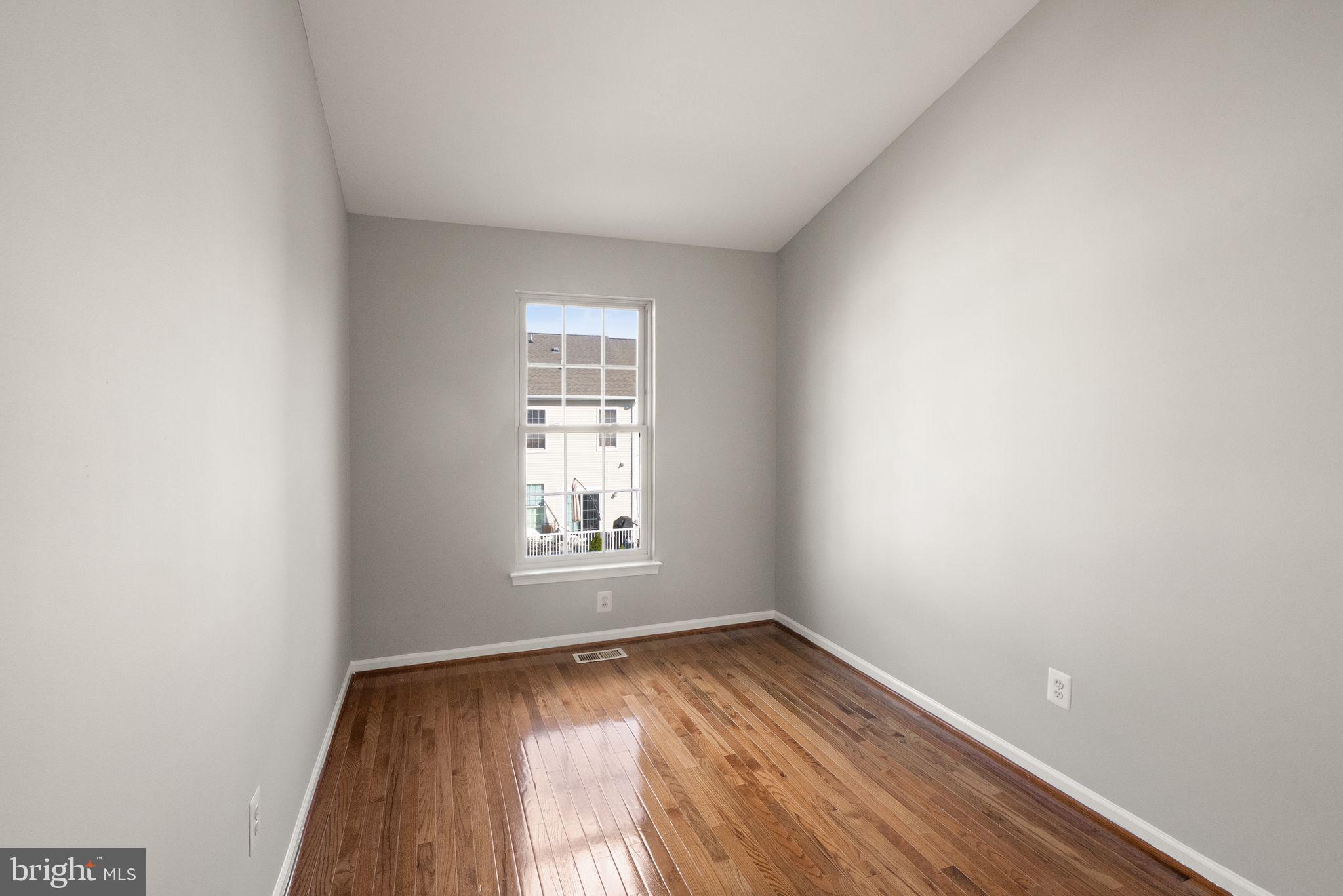 AMBERLEA AT SOUTH RIDING - Residential