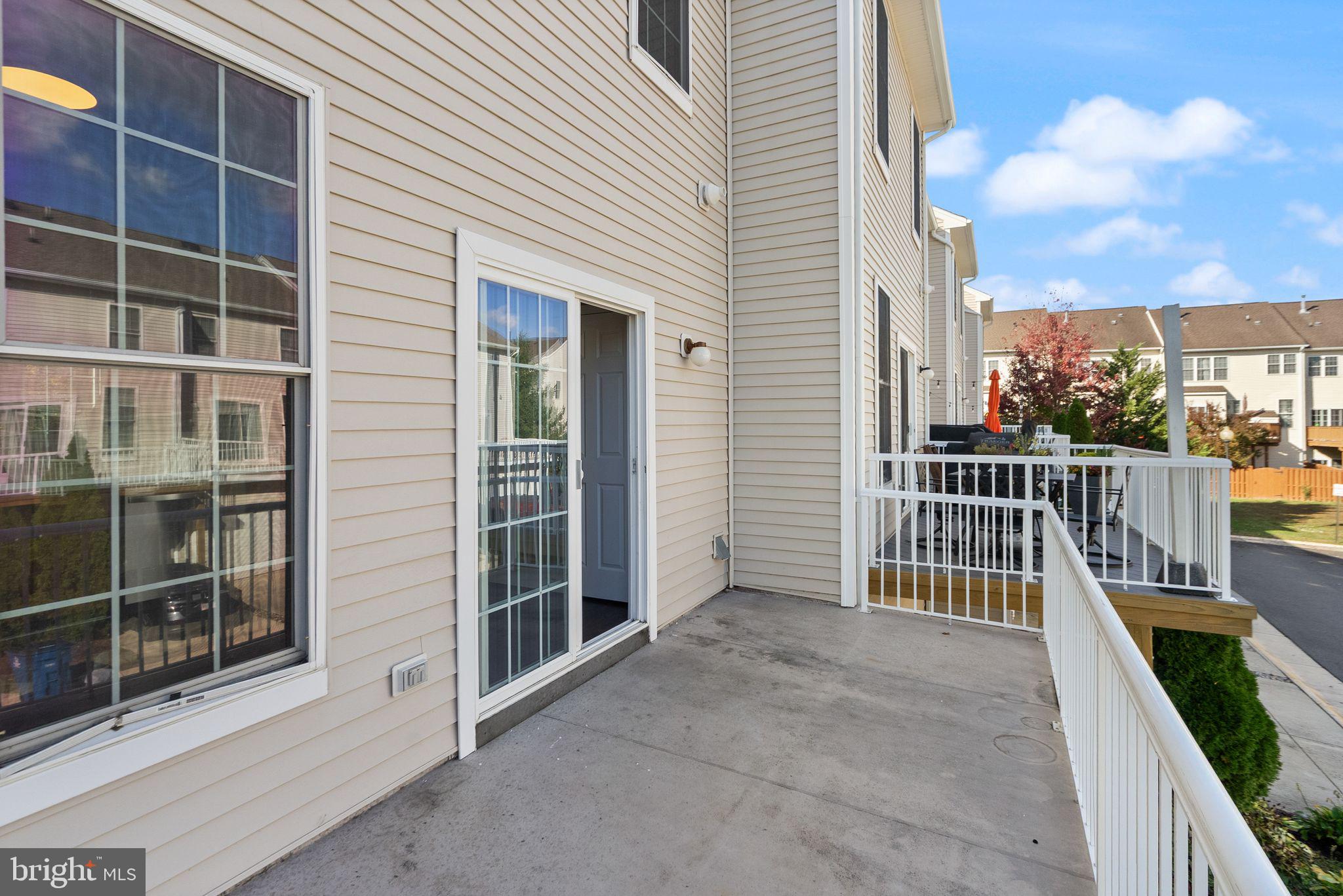 AMBERLEA AT SOUTH RIDING - Residential