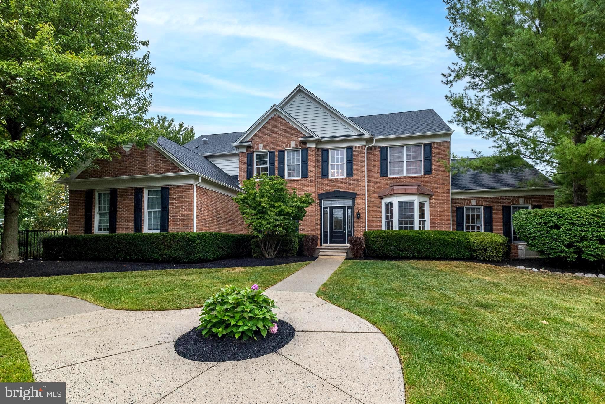 CHESTNUT CREEK - Residential