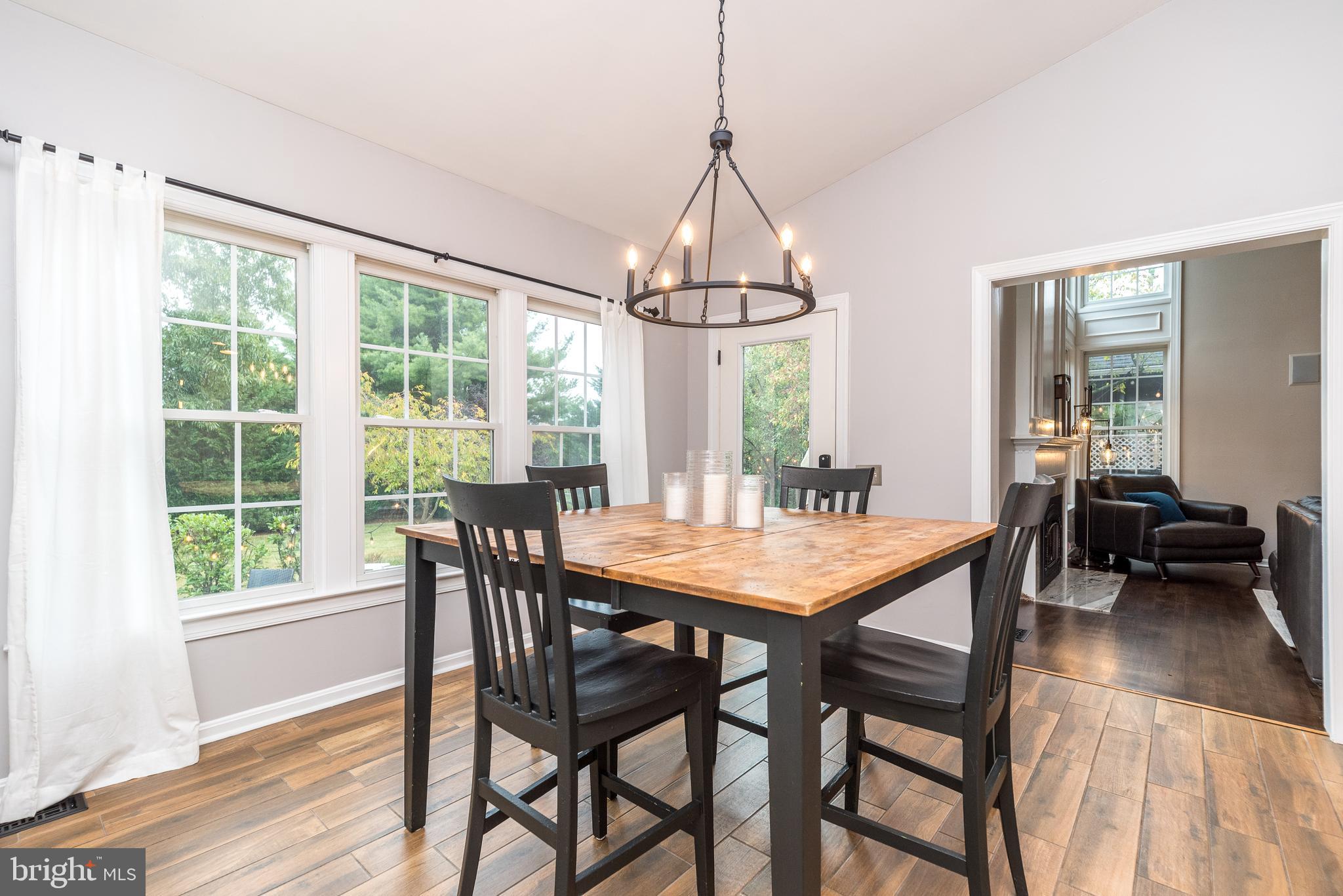 CHESTNUT CREEK - Residential