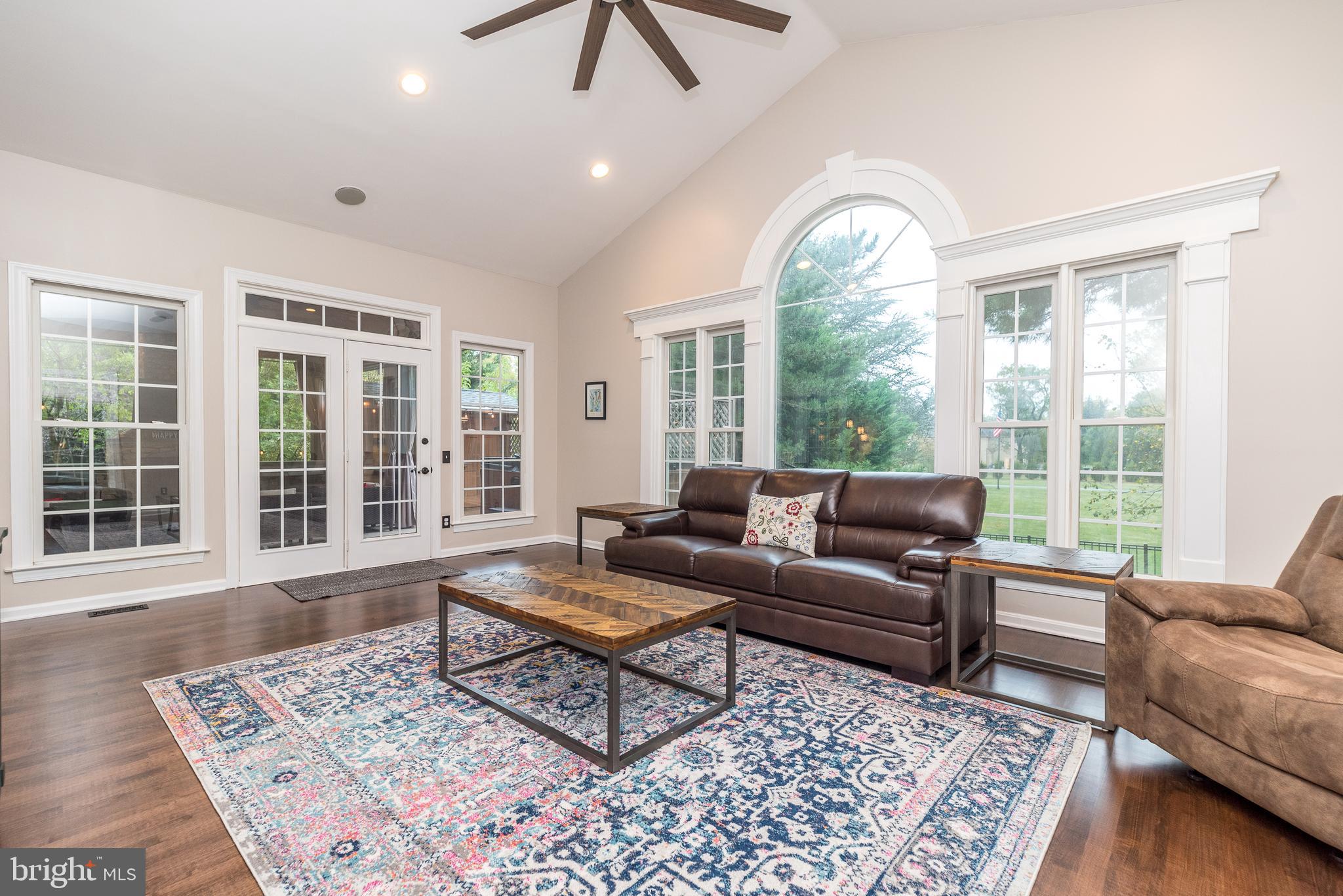 CHESTNUT CREEK - Residential