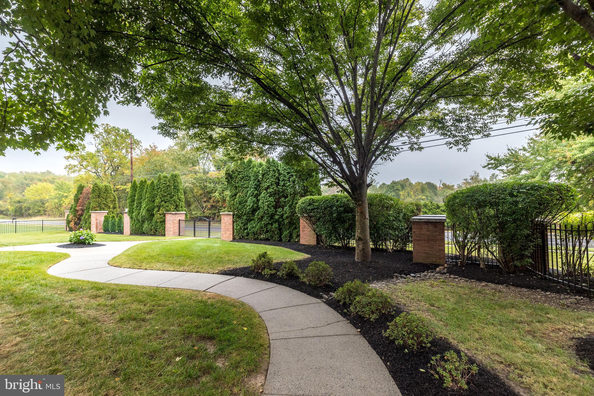 CHESTNUT CREEK - Residential