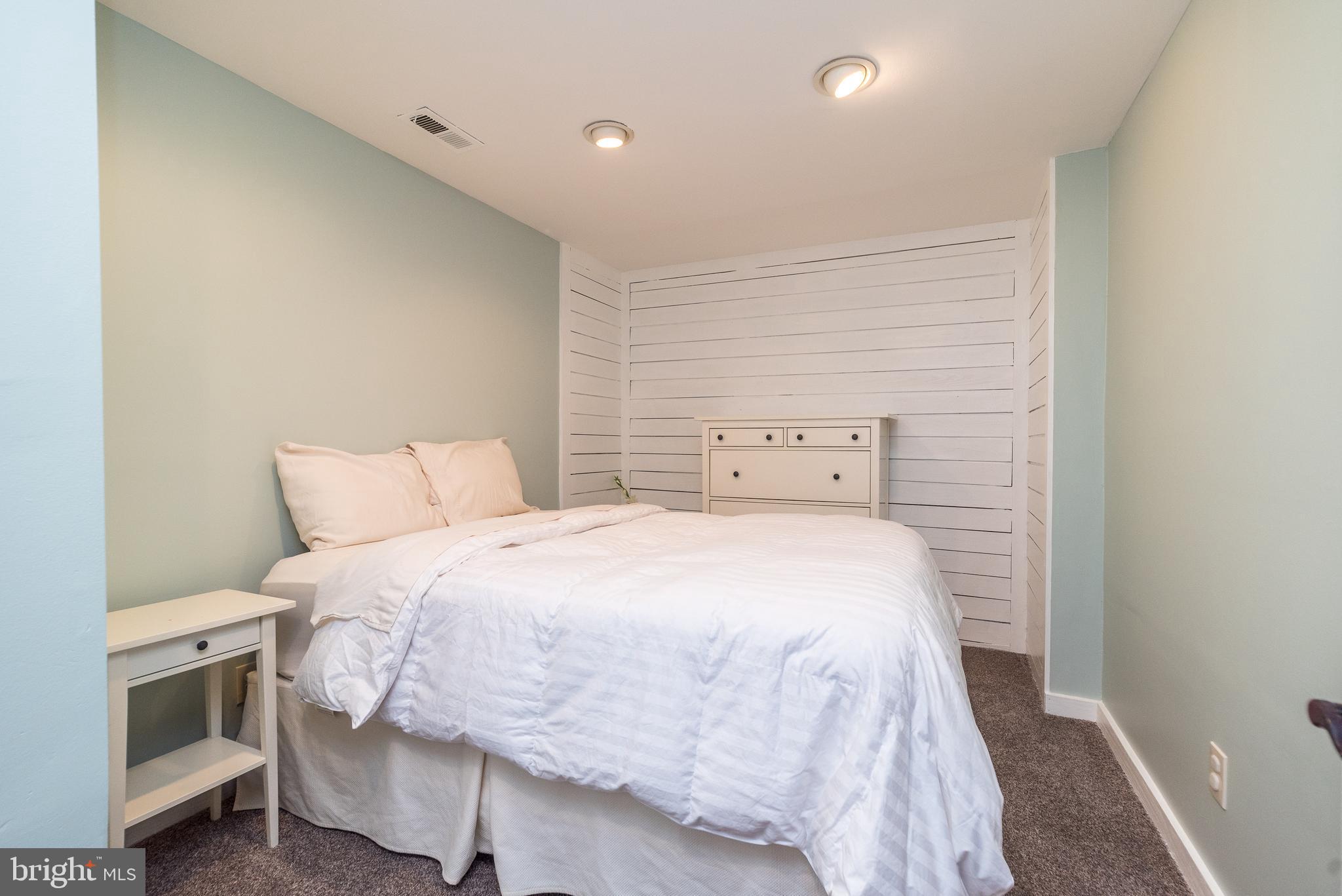 CHESTNUT CREEK - Residential