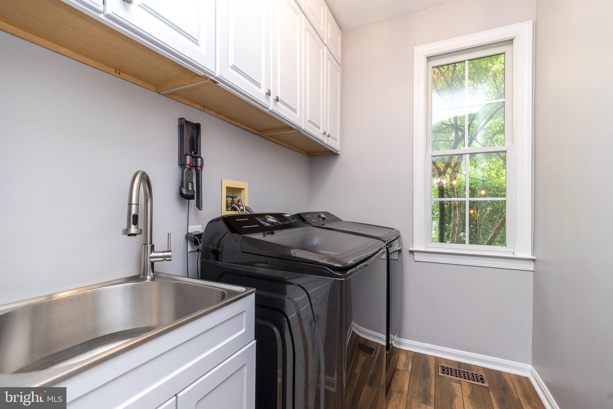 CHESTNUT CREEK - Residential