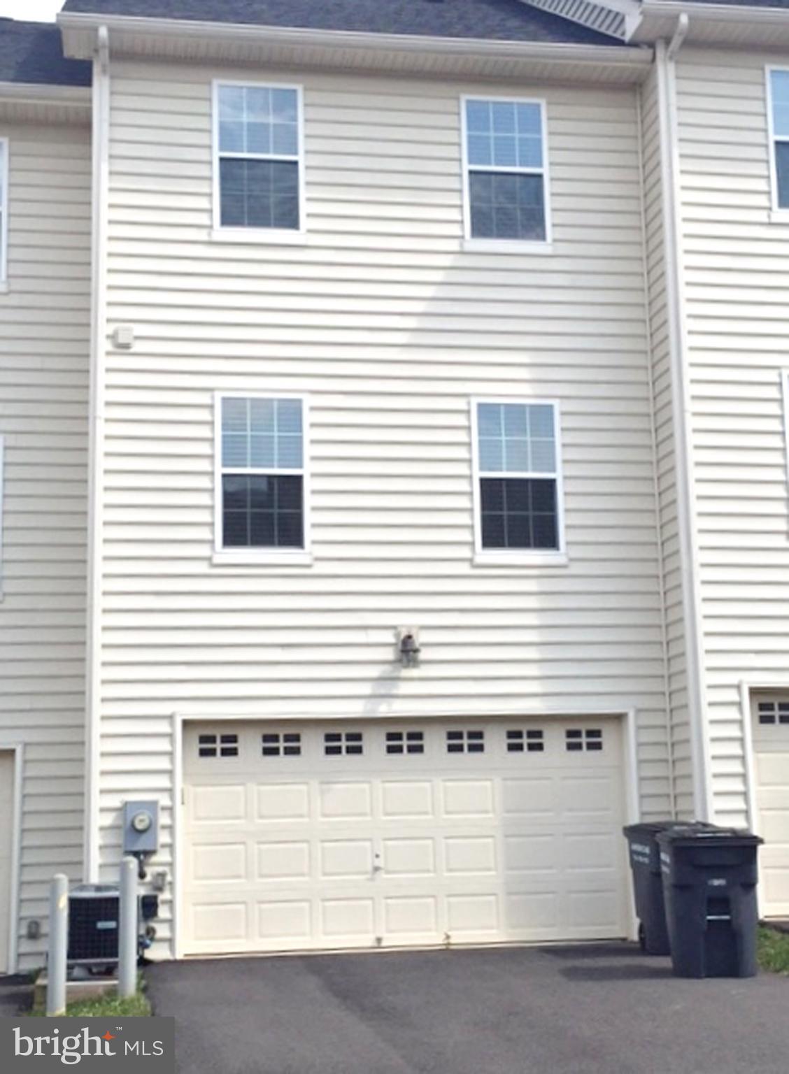 AVONLEA - Residential Lease