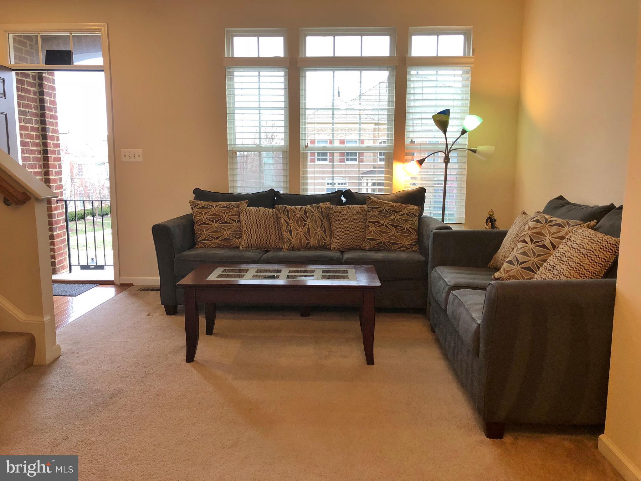 AVONLEA - Residential Lease