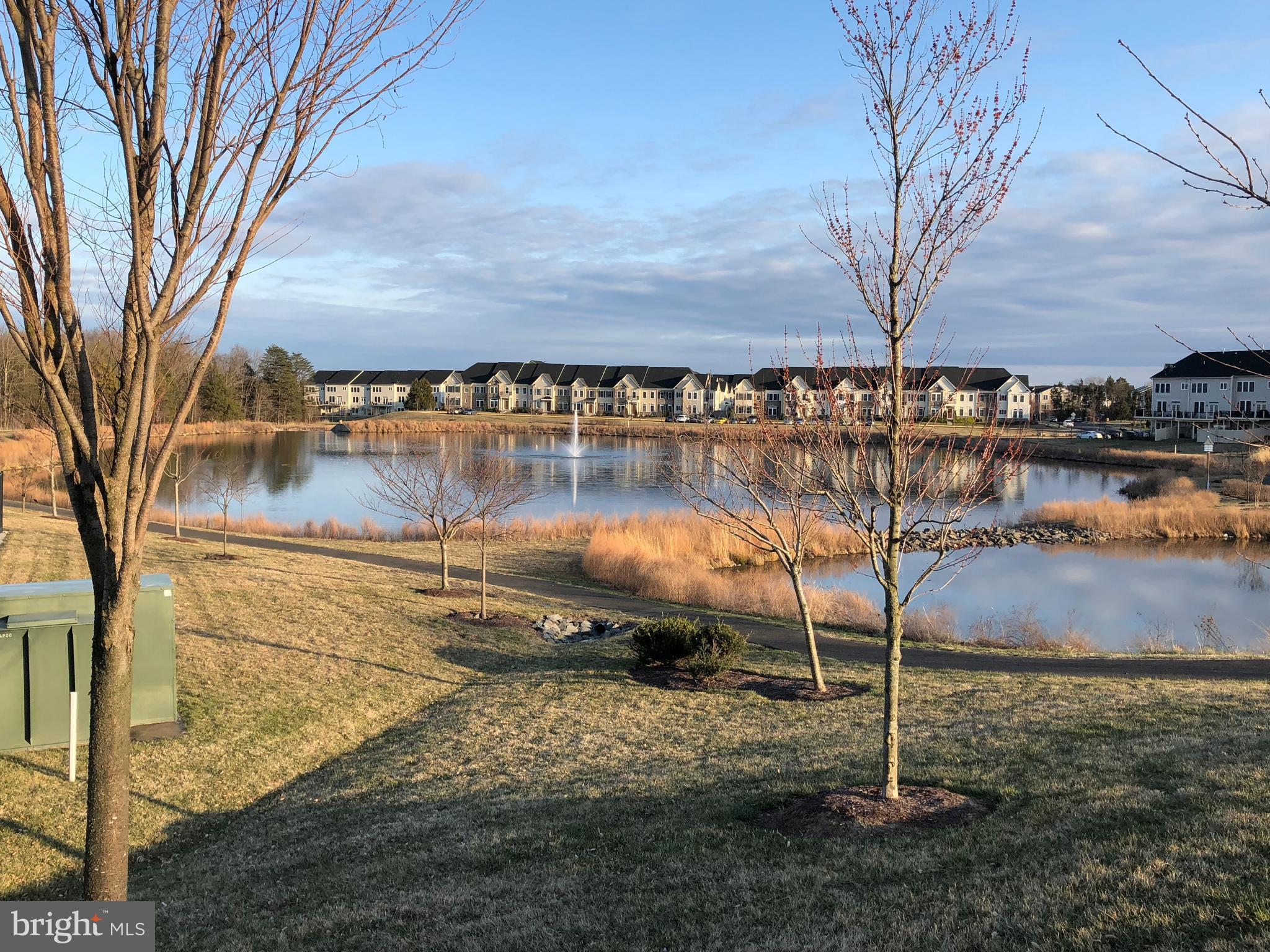 AVONLEA - Residential Lease