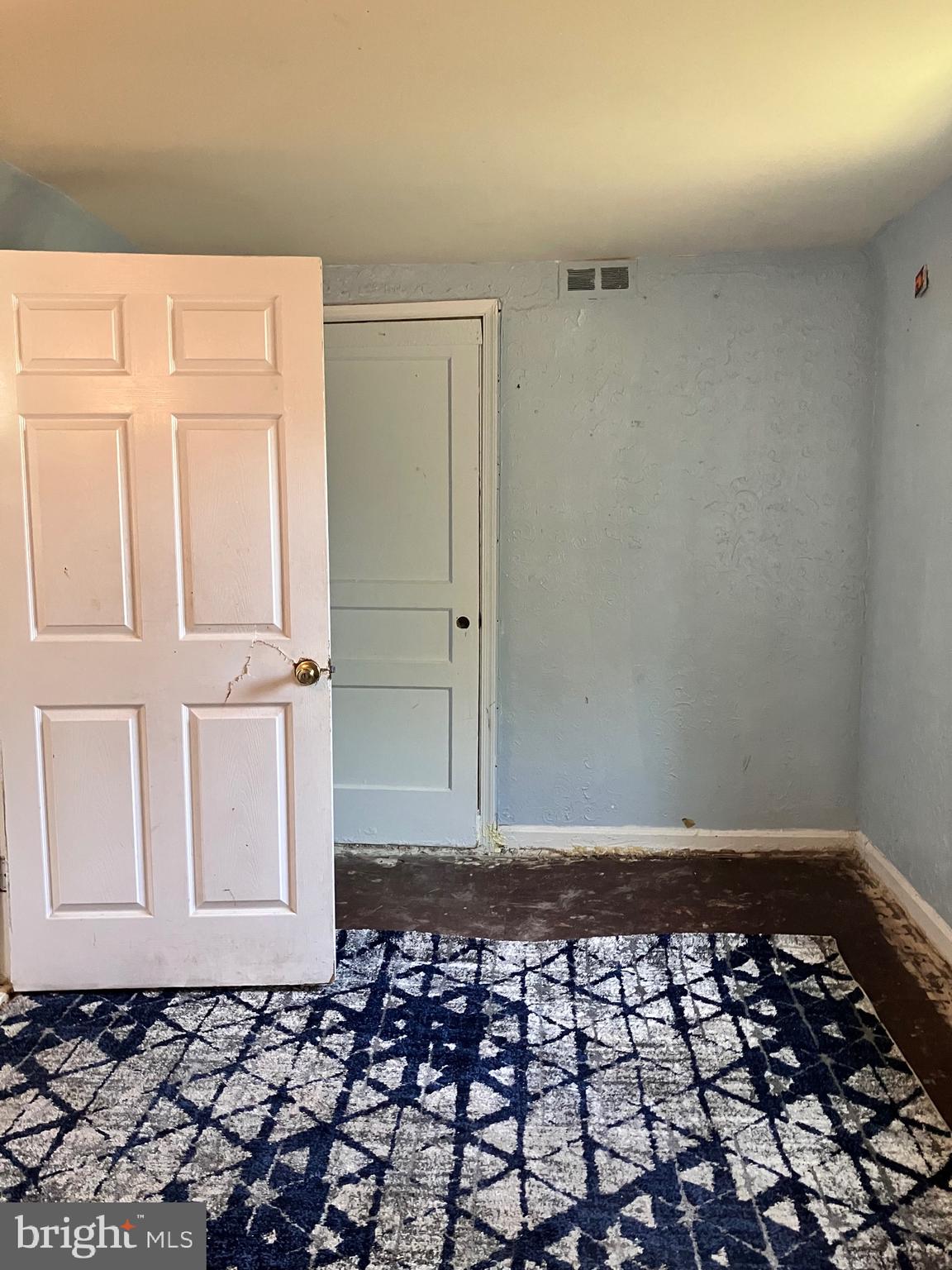 KENSINGTON VIEW - Residential