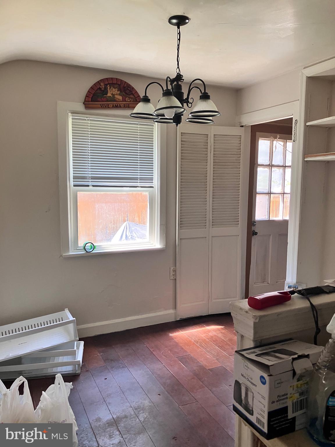 KENSINGTON VIEW - Residential