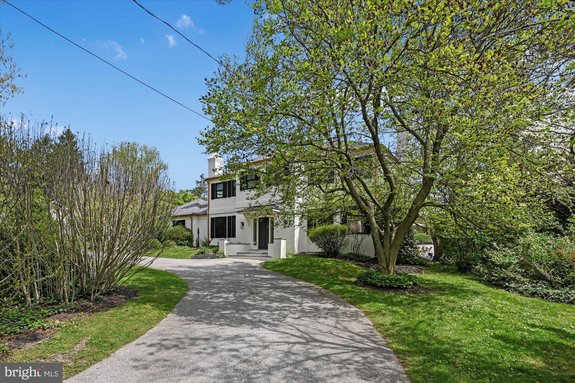 GLADWYNE - Residential