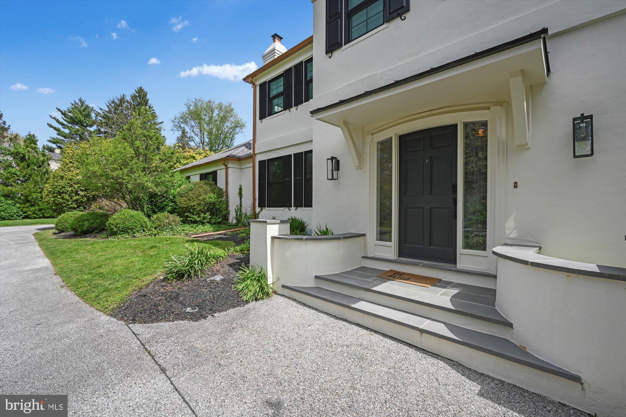 GLADWYNE - Residential