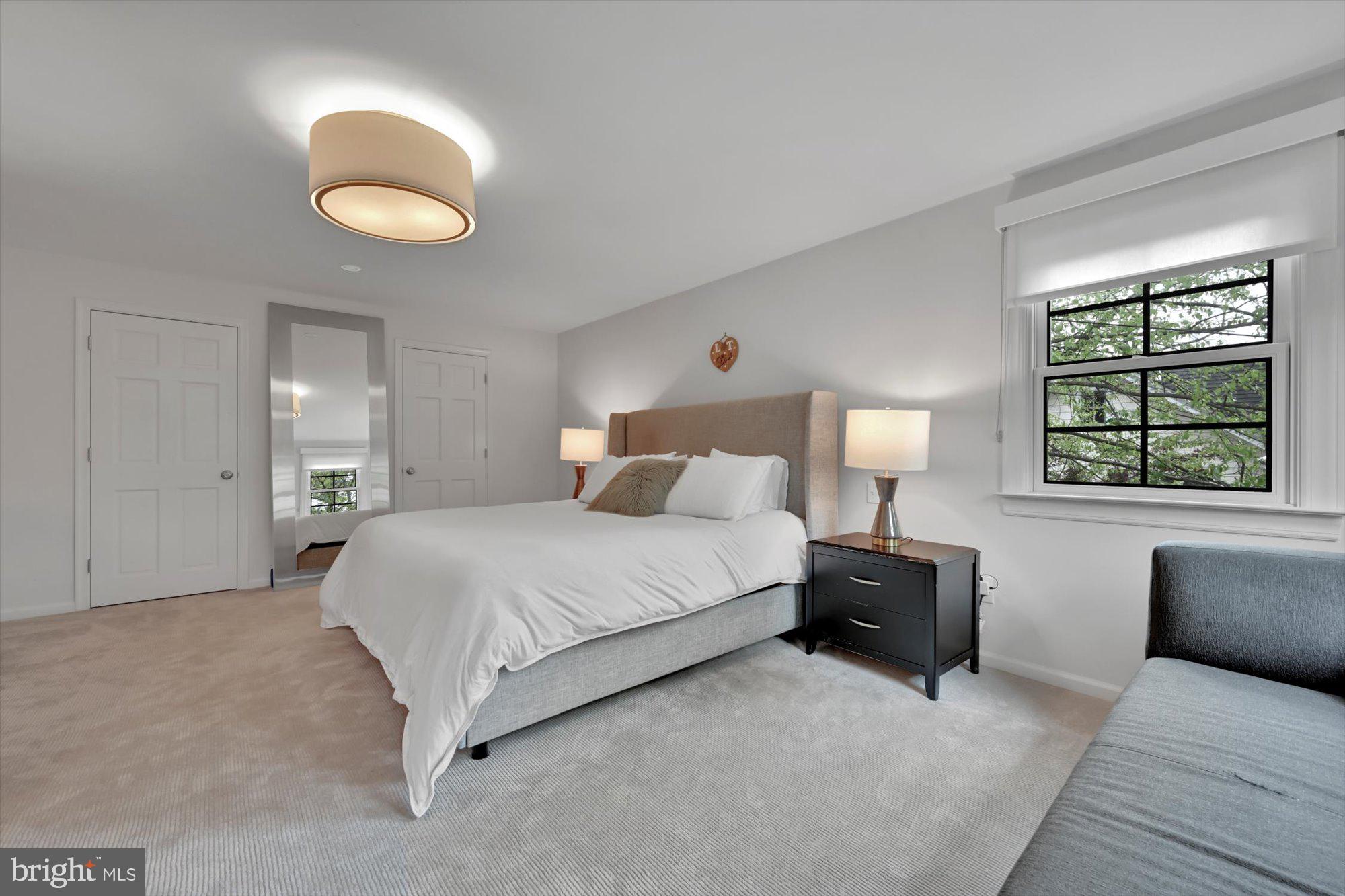 GLADWYNE - Residential