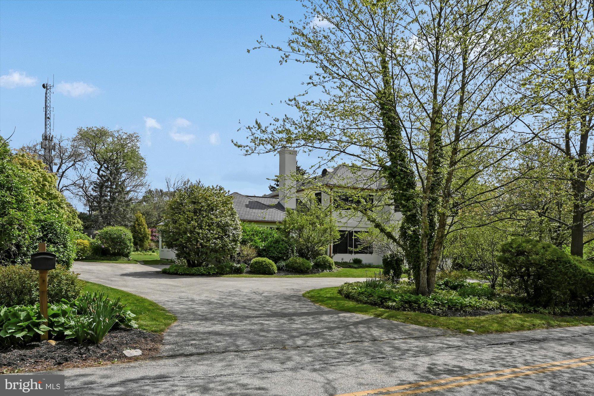 GLADWYNE - Residential