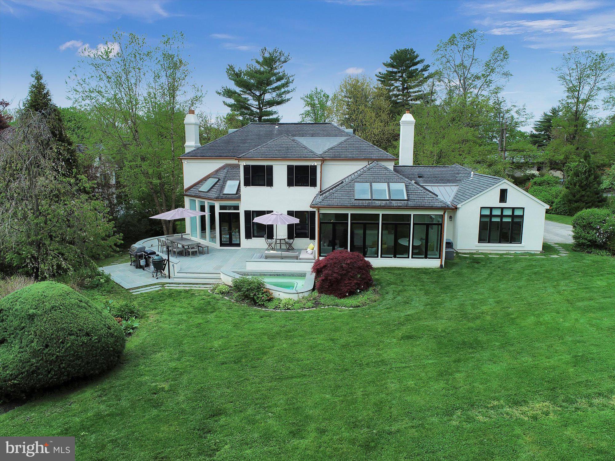 GLADWYNE - Residential