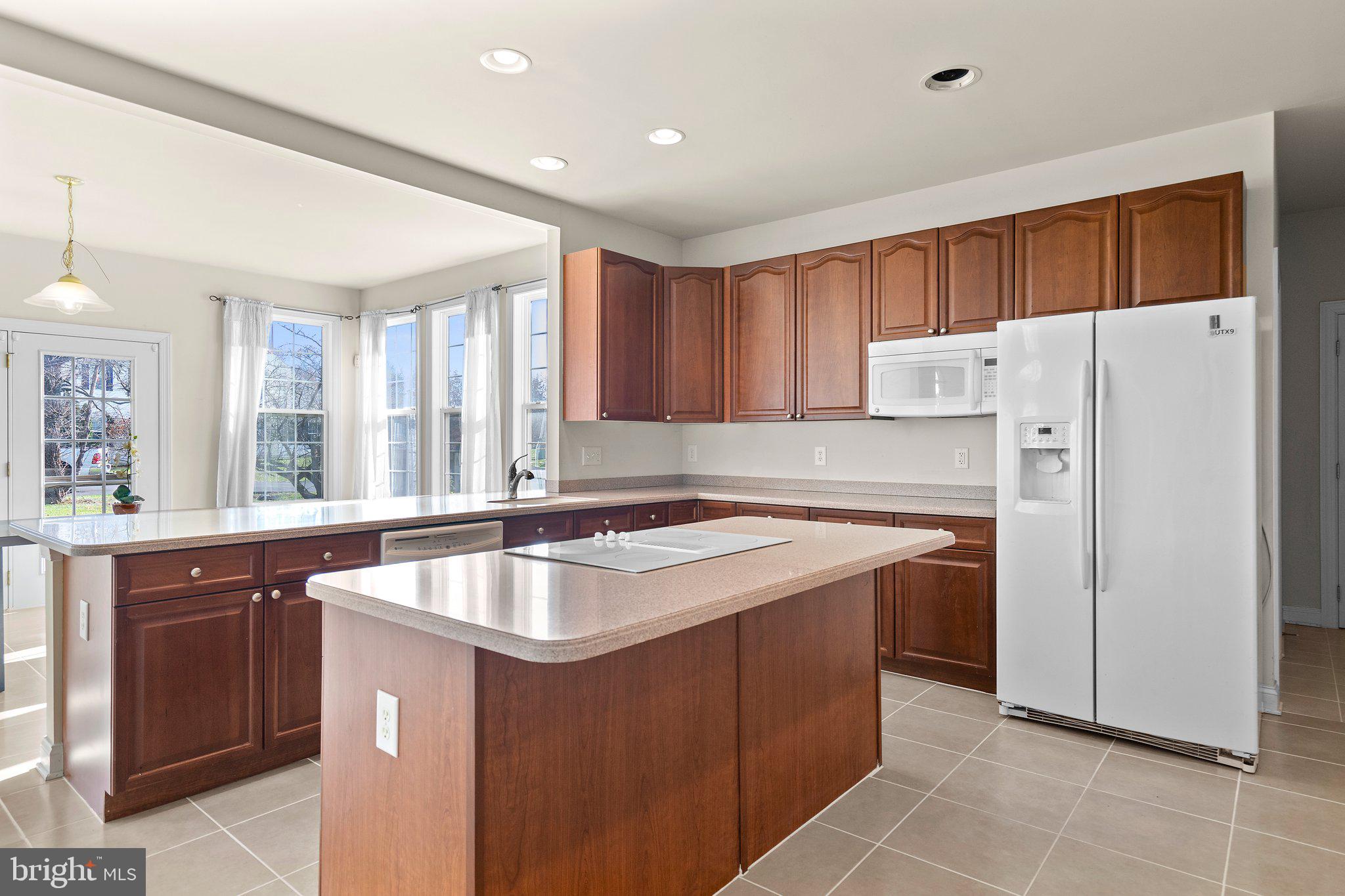 BROOKFIELD ON THE POTOMAC - Residential