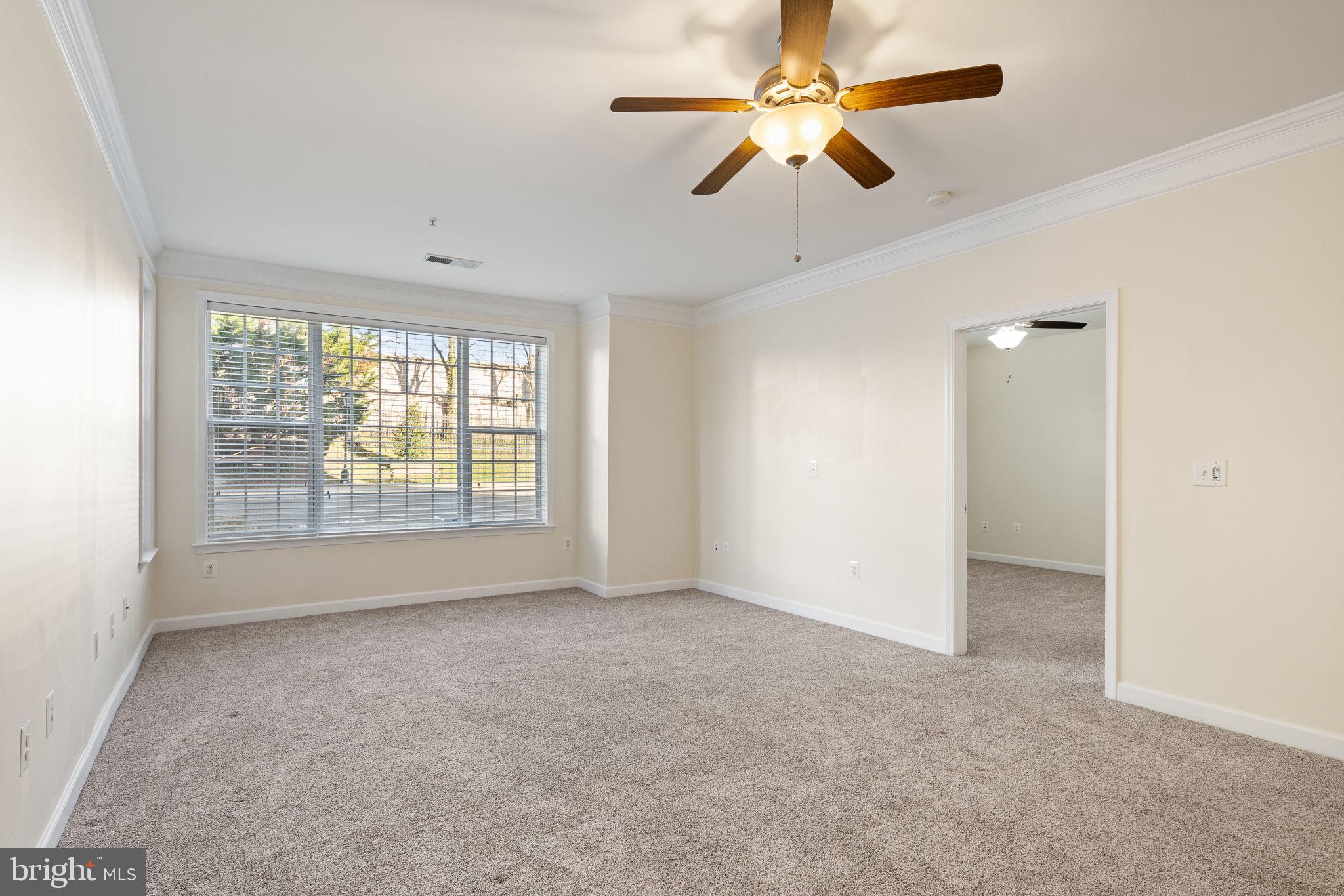 COBBLESTONE SQUARE - Residential