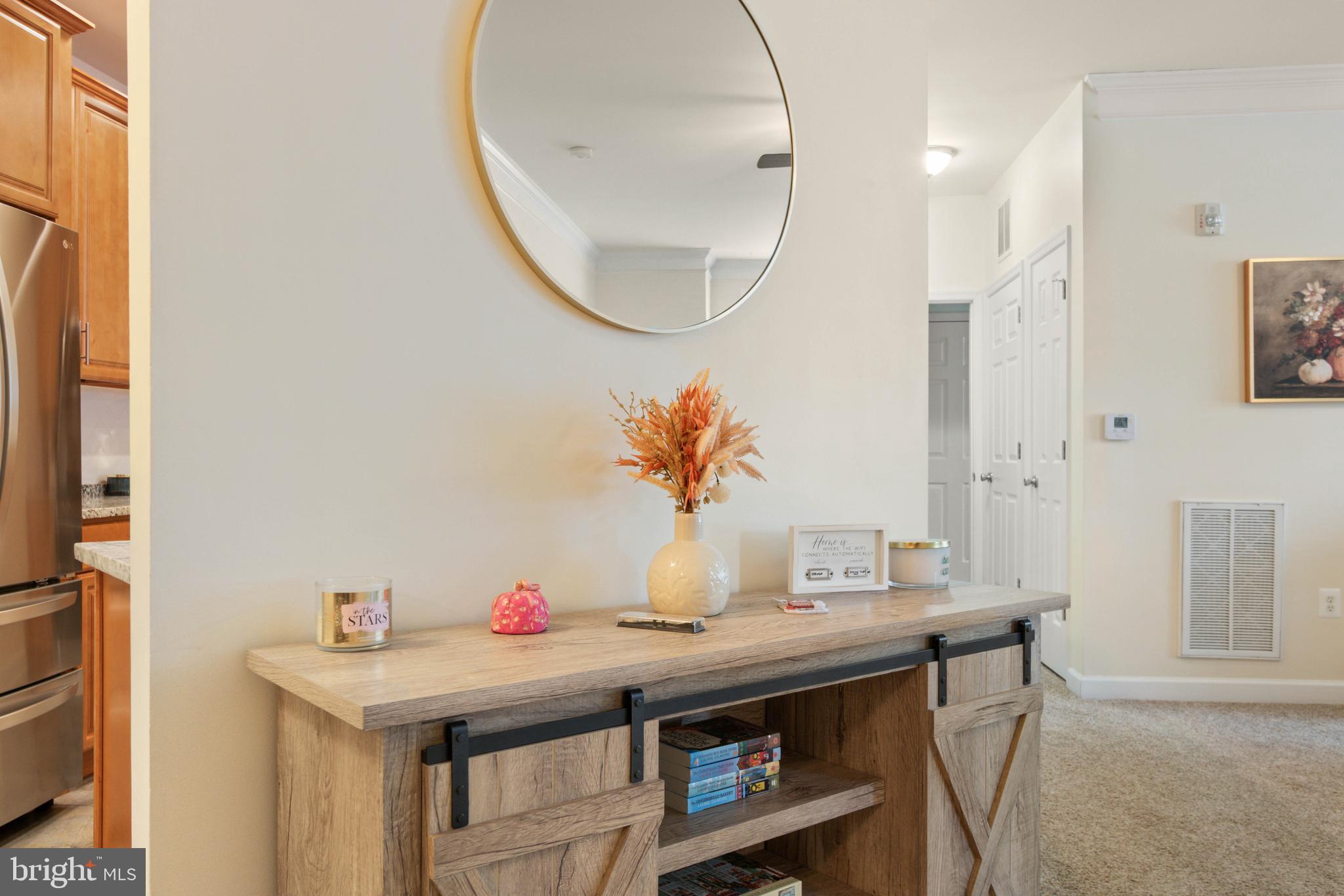 COBBLESTONE SQUARE - Residential