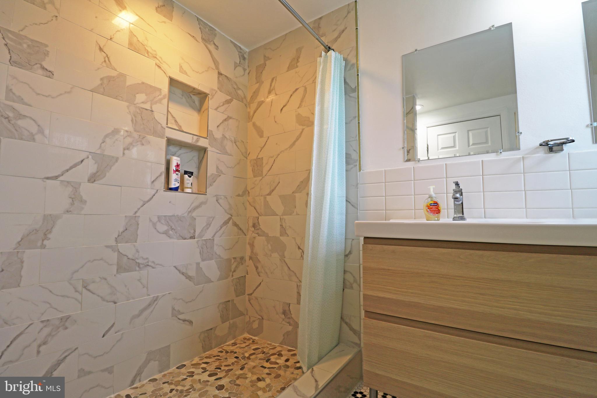 DREXEL PARK GARDEN - Residential Lease